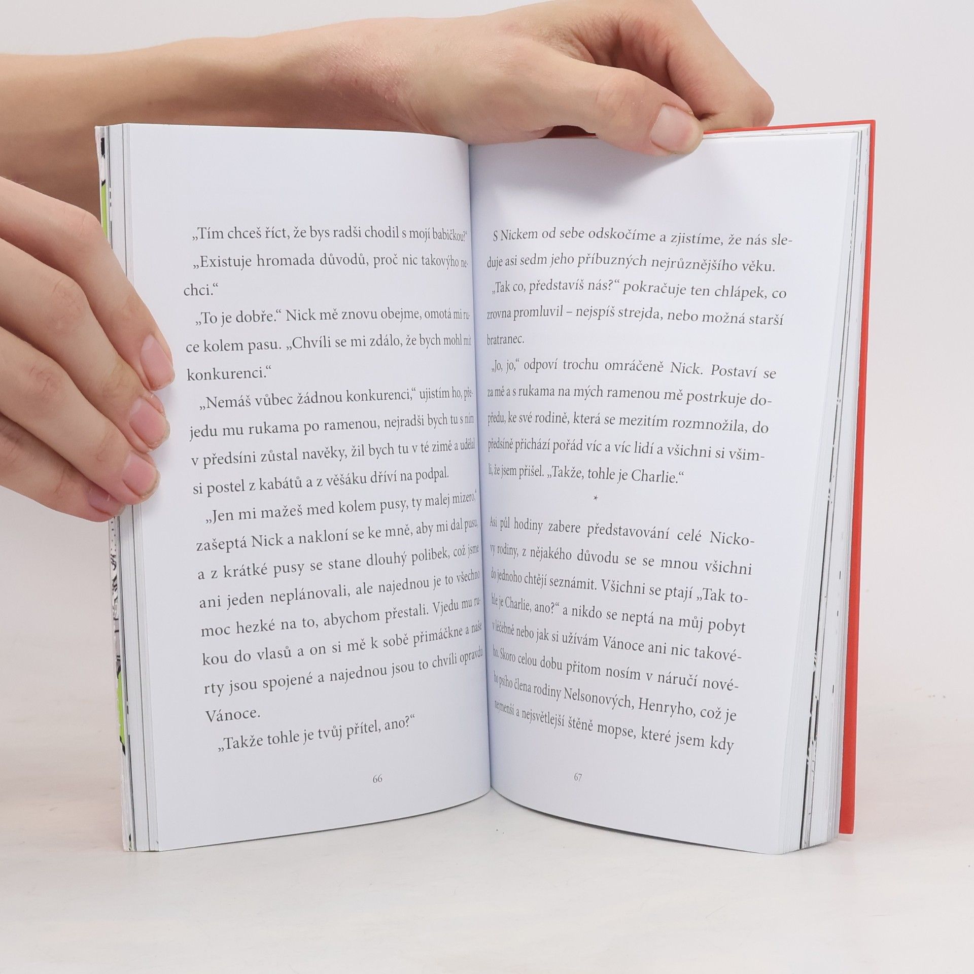 Alice Oseman Letos v zimě. Novela k Srdcerváčům
