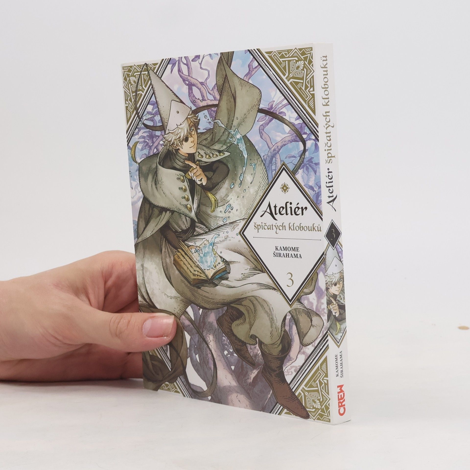 Kamome Shirahama Ateliér špičatých klobouků 3