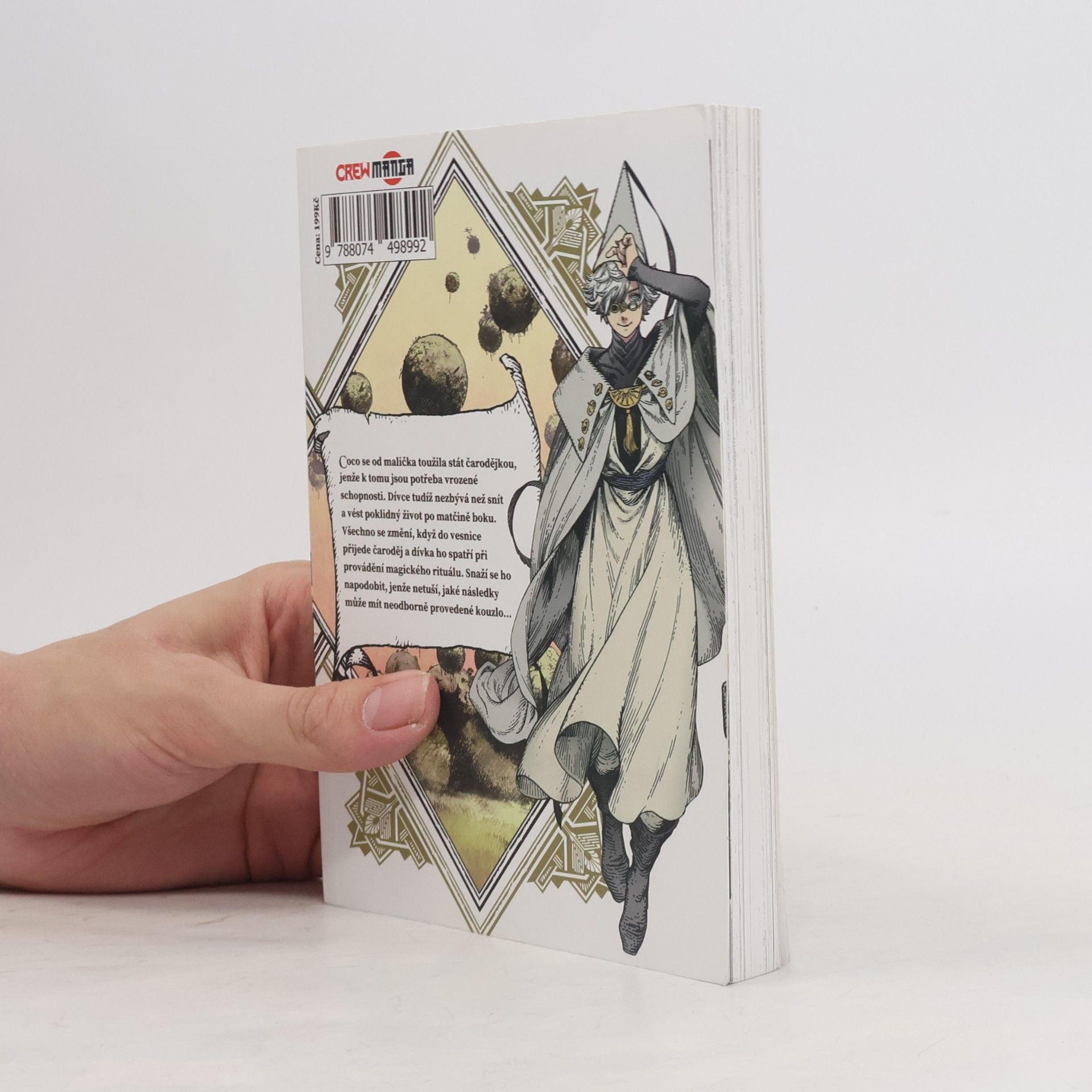 Kamome Shirahama Ateliér špičatých klobouků 1