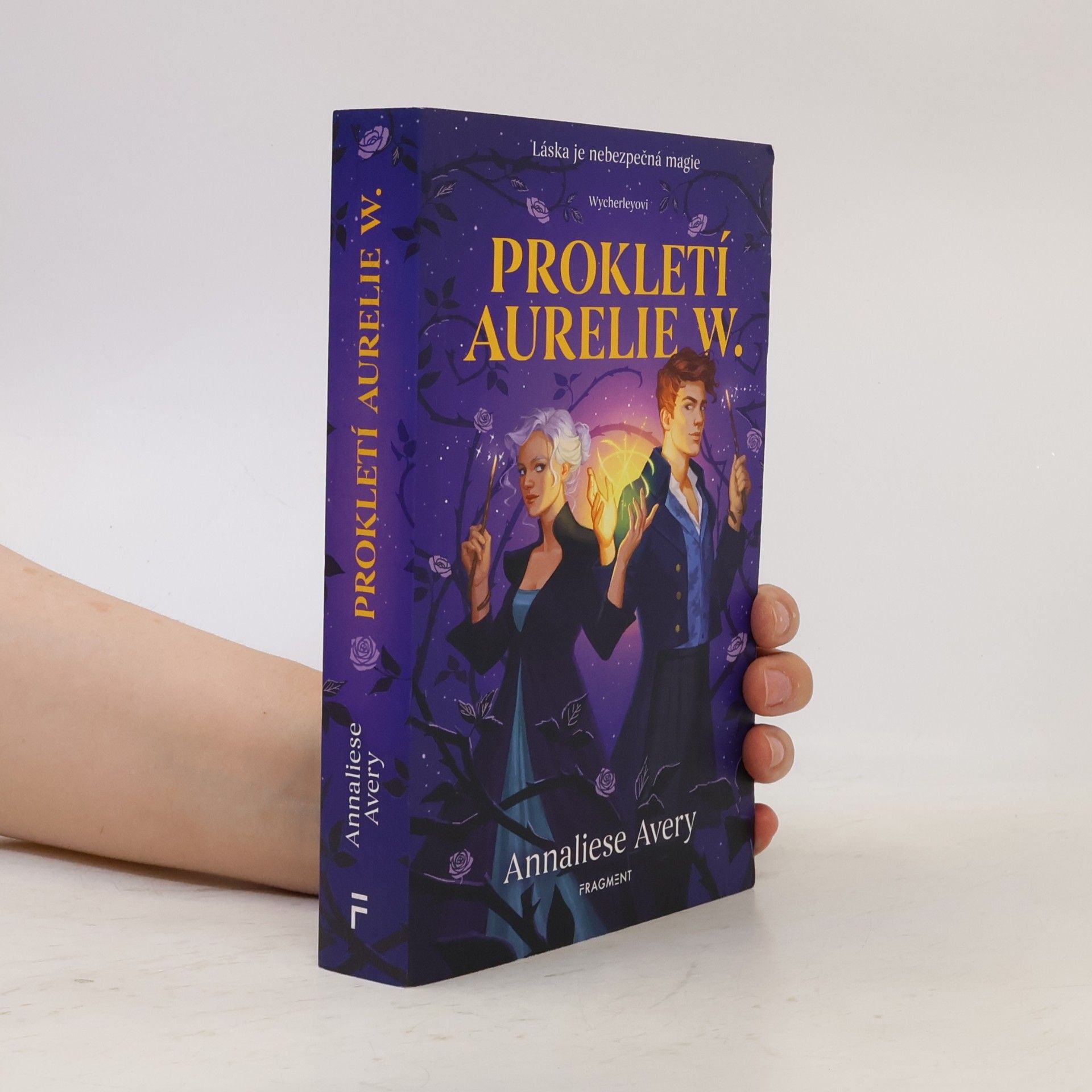 Annaliese Avery Prokletí Aurelie W.