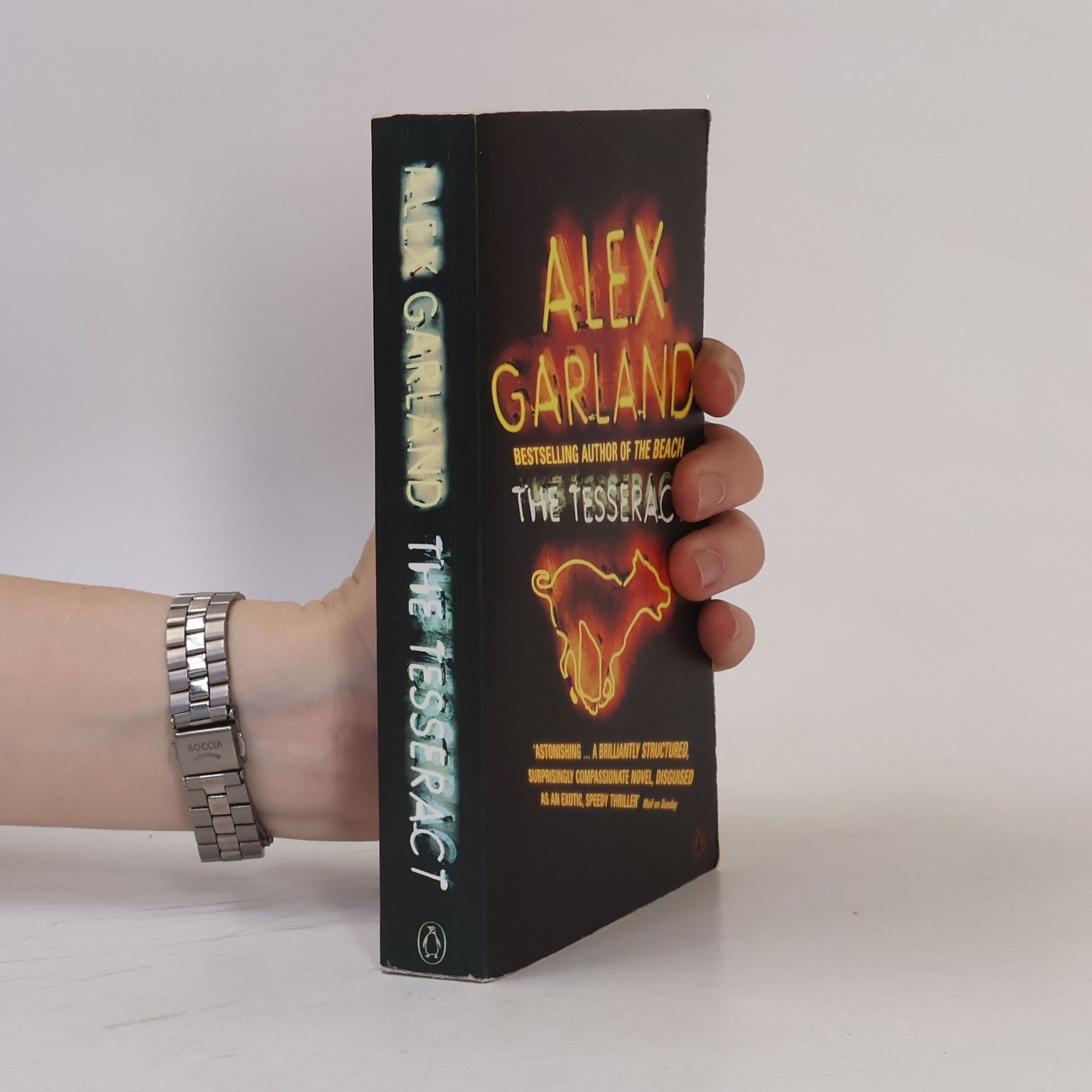 Alex Garland The Tesseract