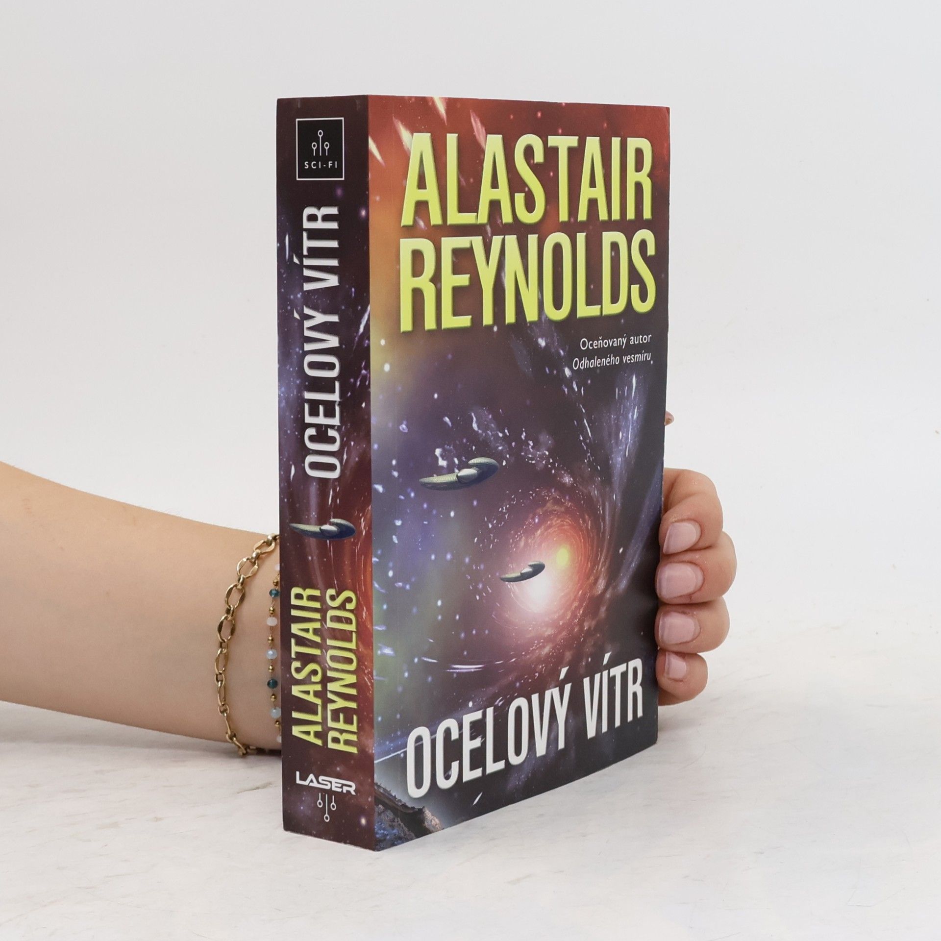 Alastair Reynolds Ocelový vítr