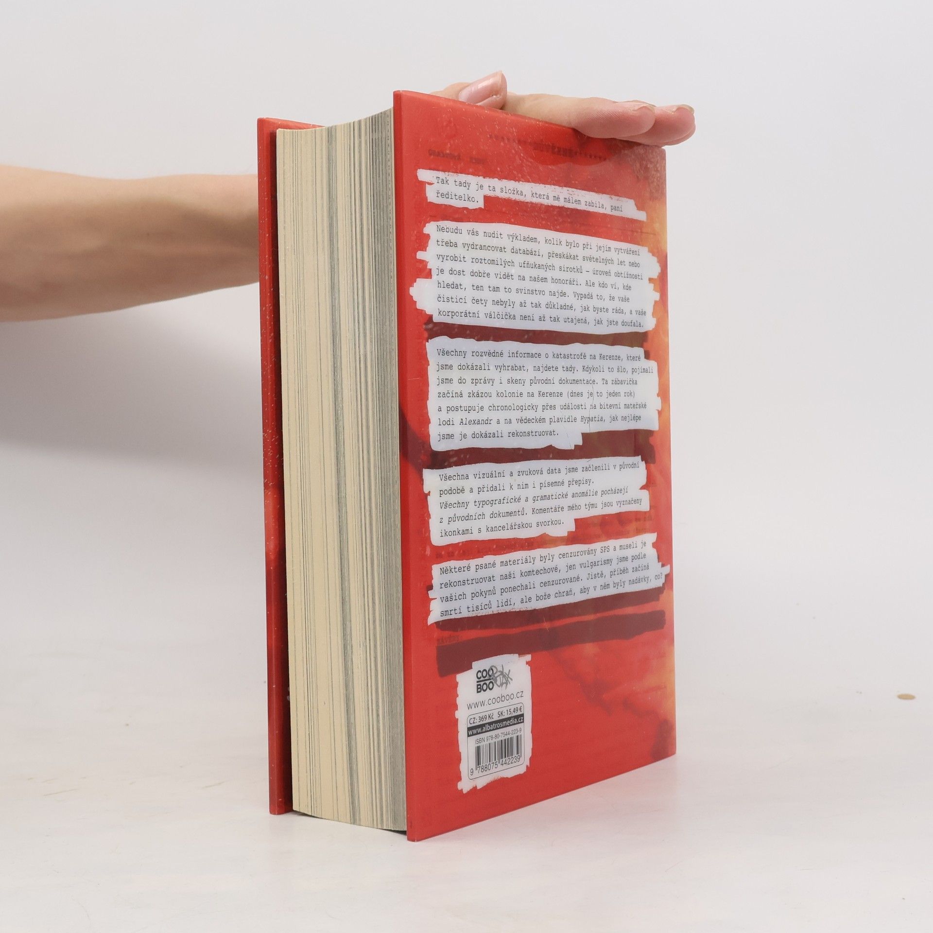 Amie Kaufman Akta illuminae 01, Illuminae