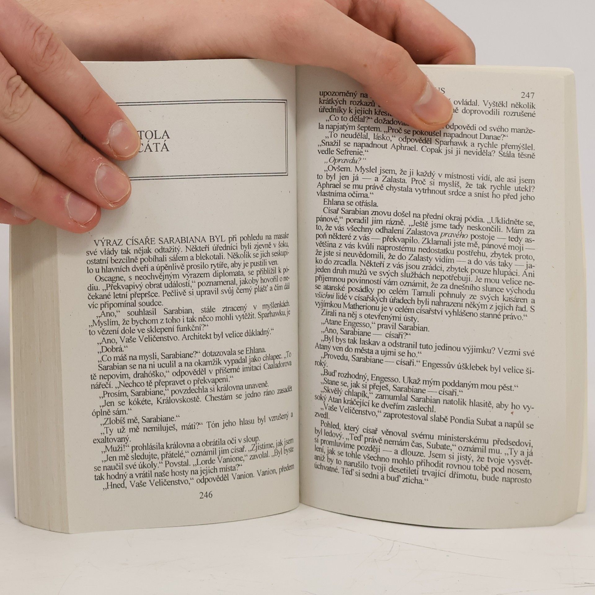 David Eddings Zářící. Druhá kniha Tamuli