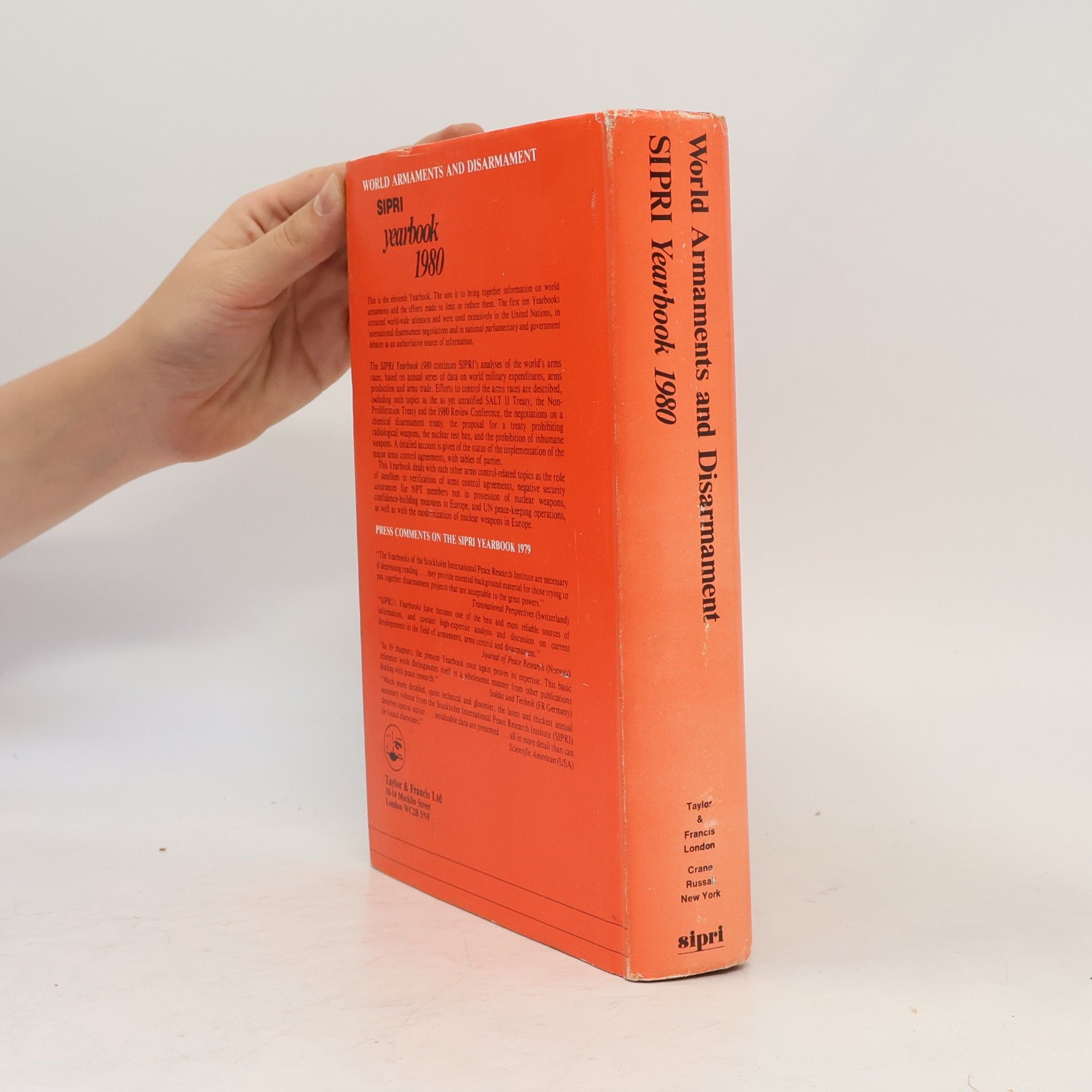 Stockholm International Peace Research Institute SIPRI Yearbook - 1980: World Armaments And Disarmament