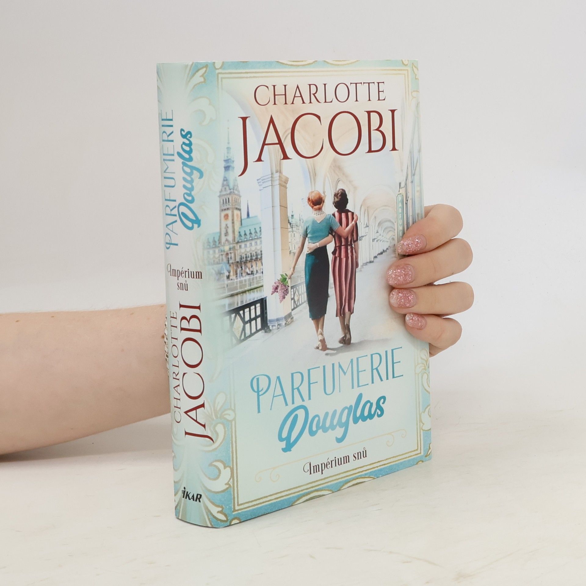 Charlotte Jacobi Parfumerie Douglas. Impérium snů