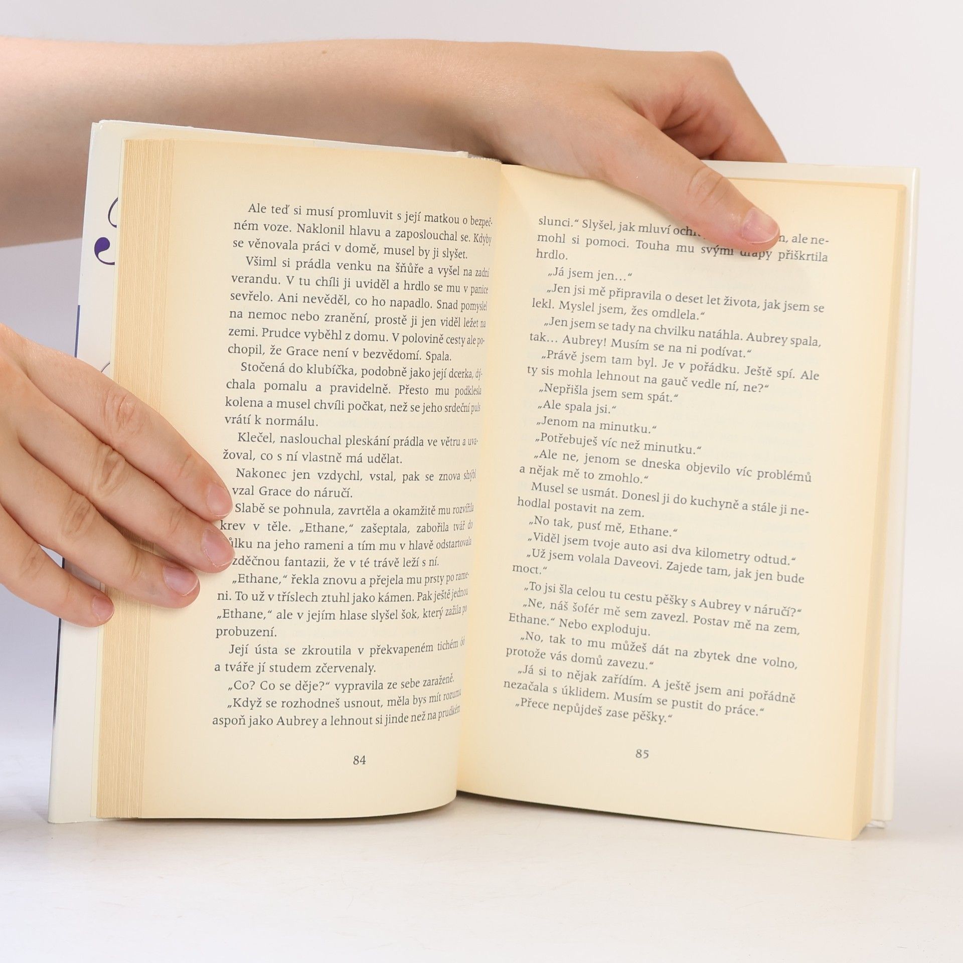 Nora Roberts Bouřlivý příliv