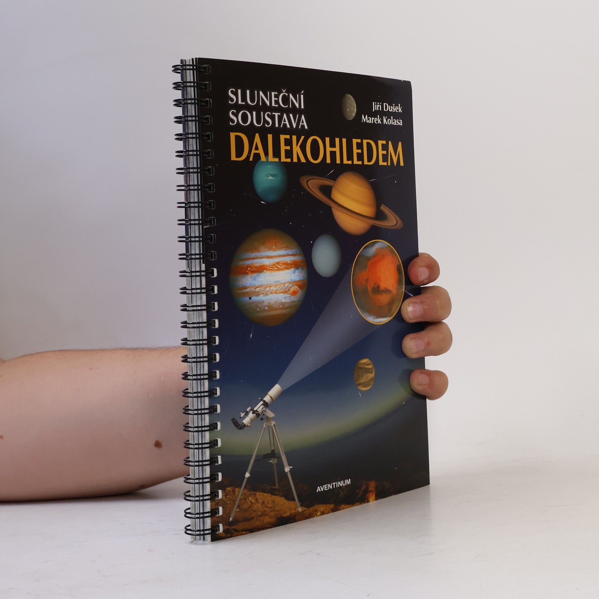 Marek Kolasa Sluneční soustava dalekohledem