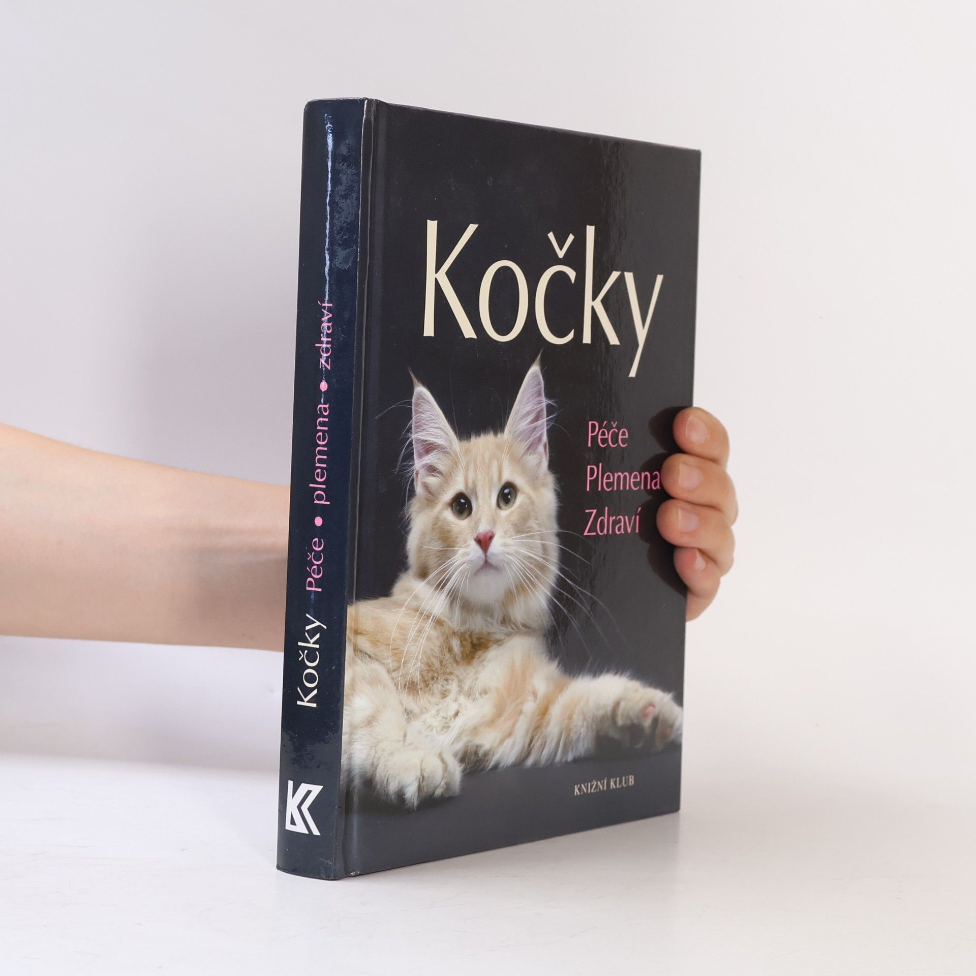 Antje Breuer Kočky. Péče, plemena, zdraví