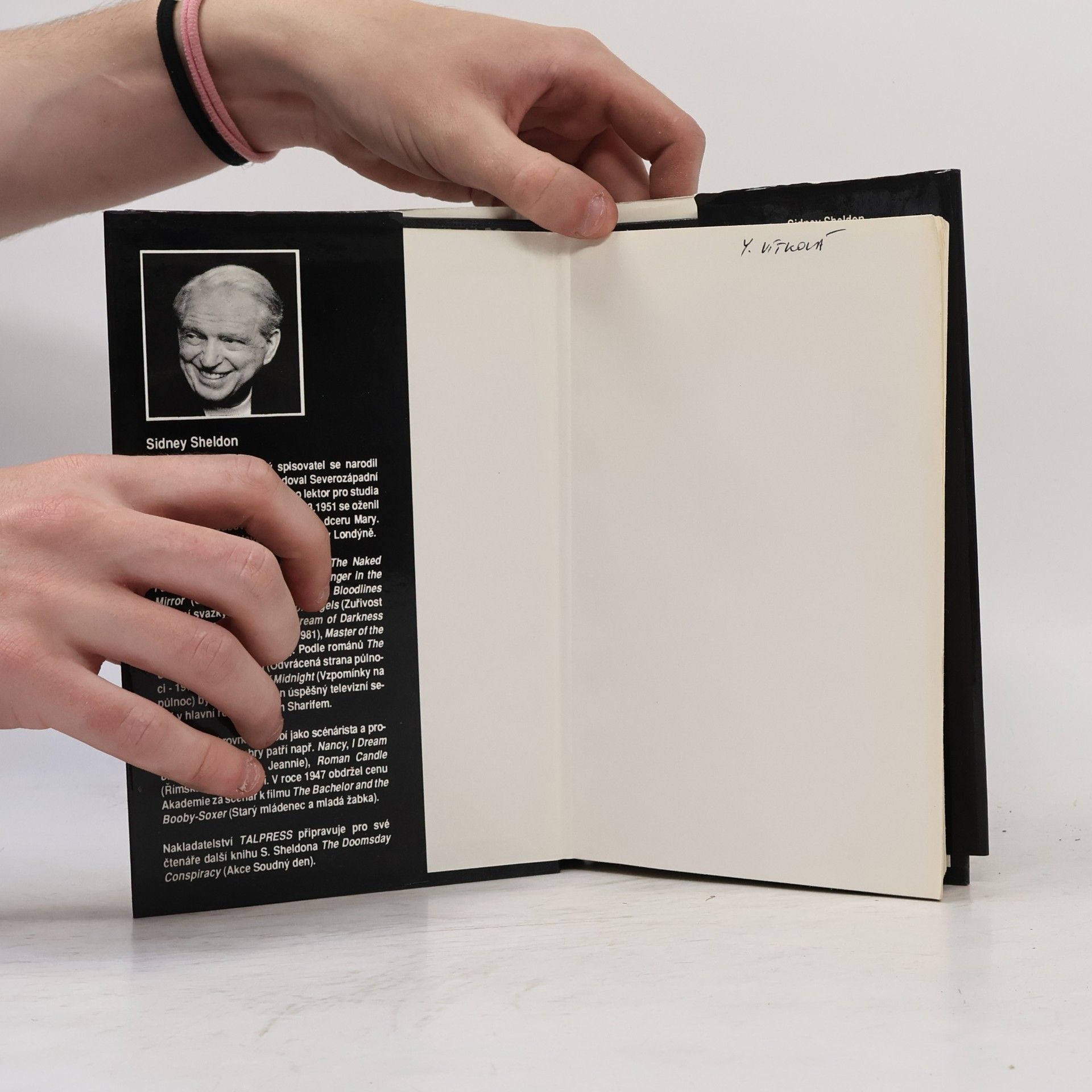 Sidney Sheldon Odvrácená strana půlnoci