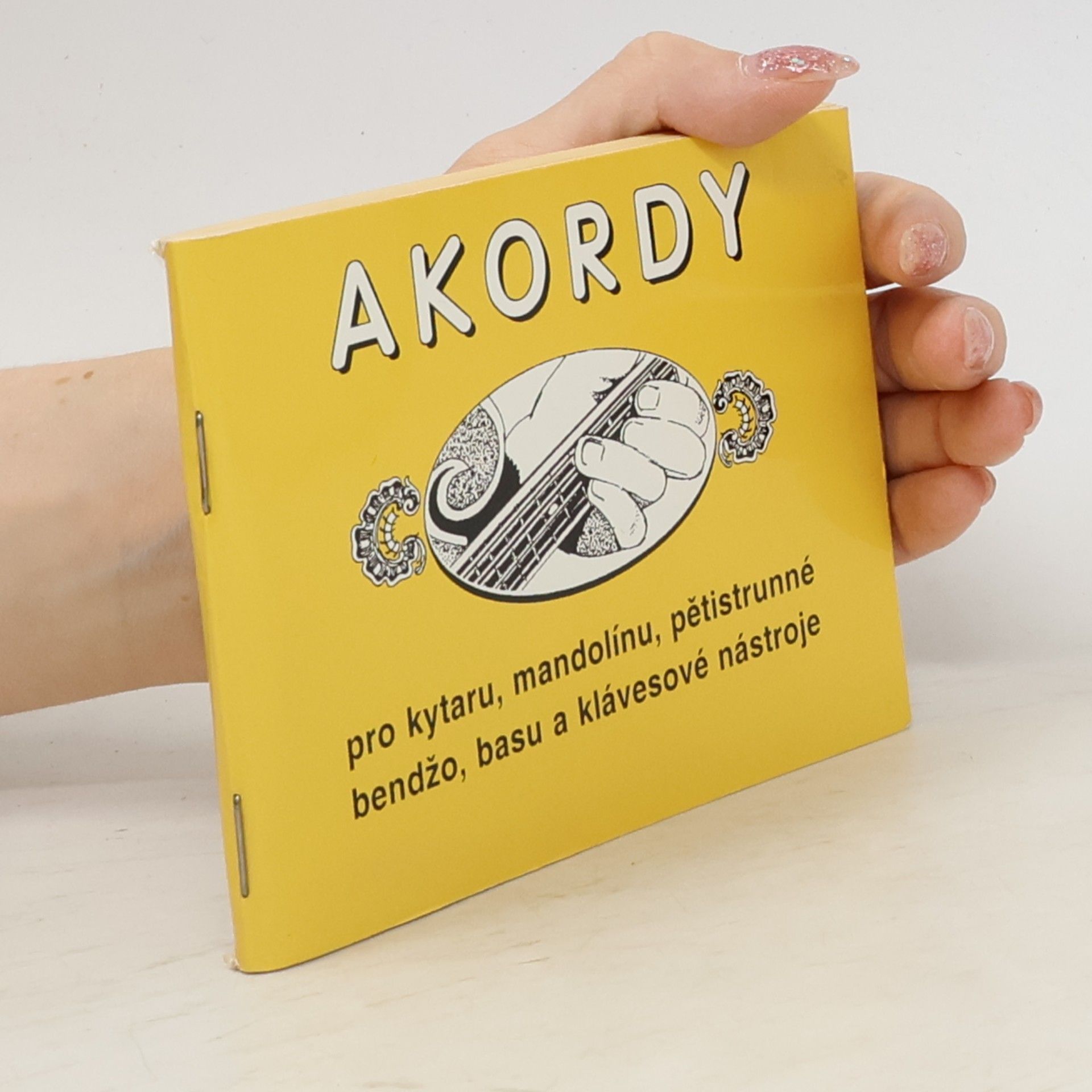 výroba hudeb.nástrojů G+W Akordy