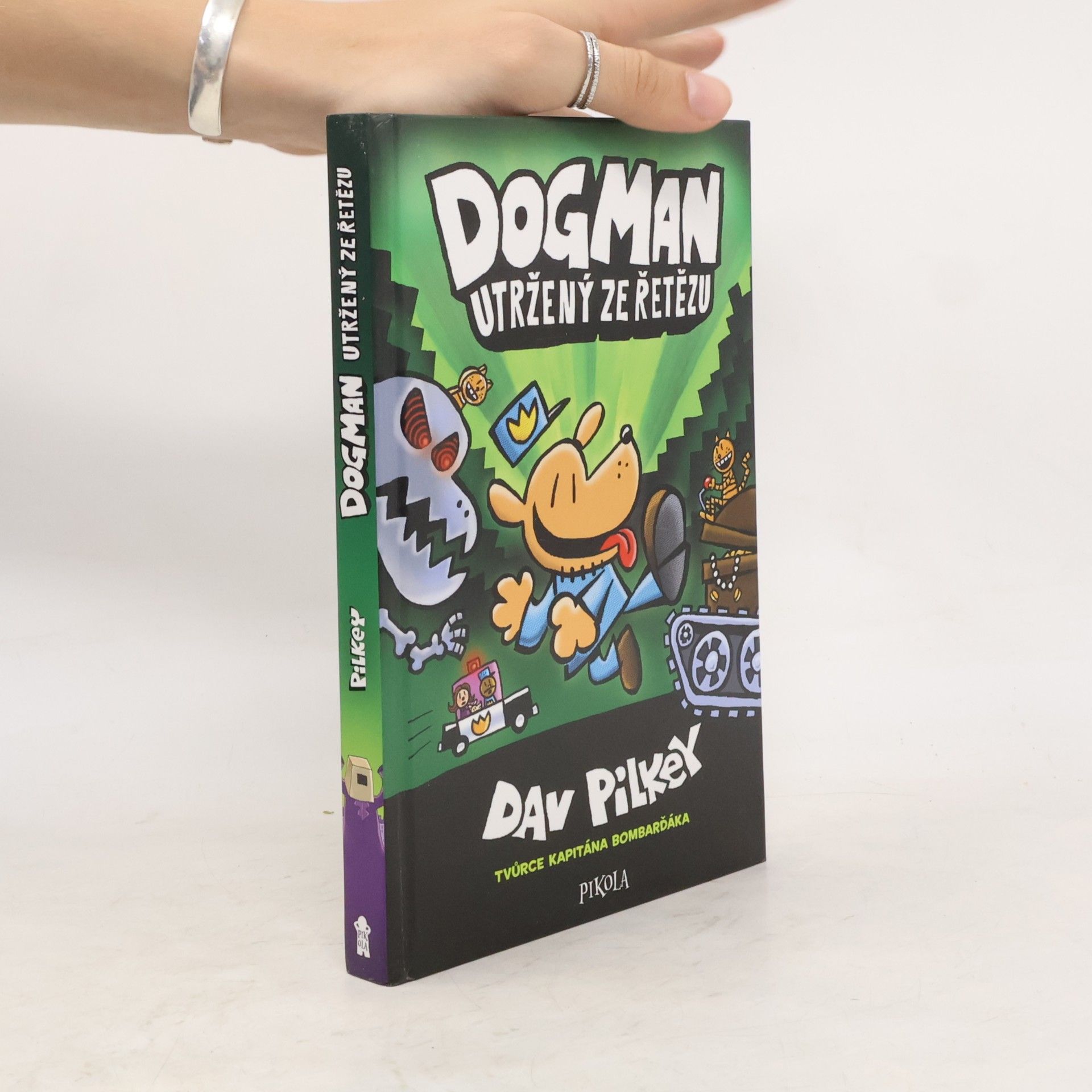 Dav Pilkey Dogman utržený ze řetězu