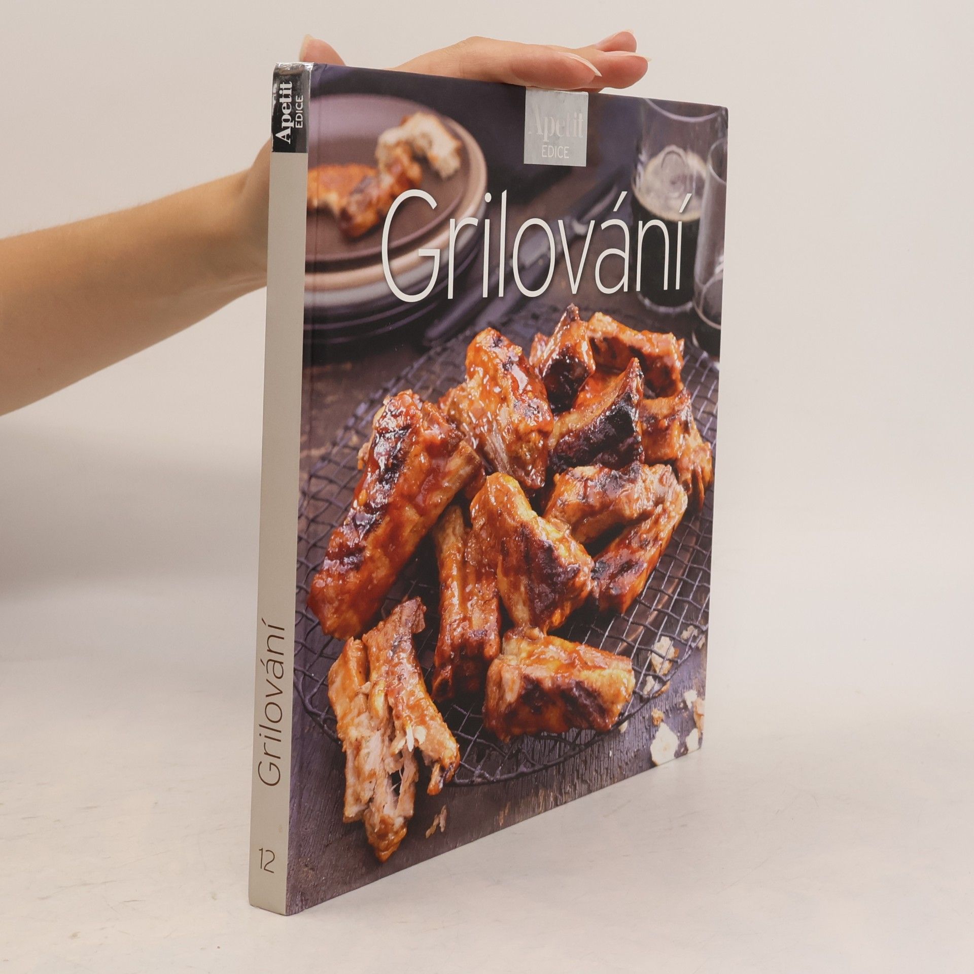 Autores varios Grilování