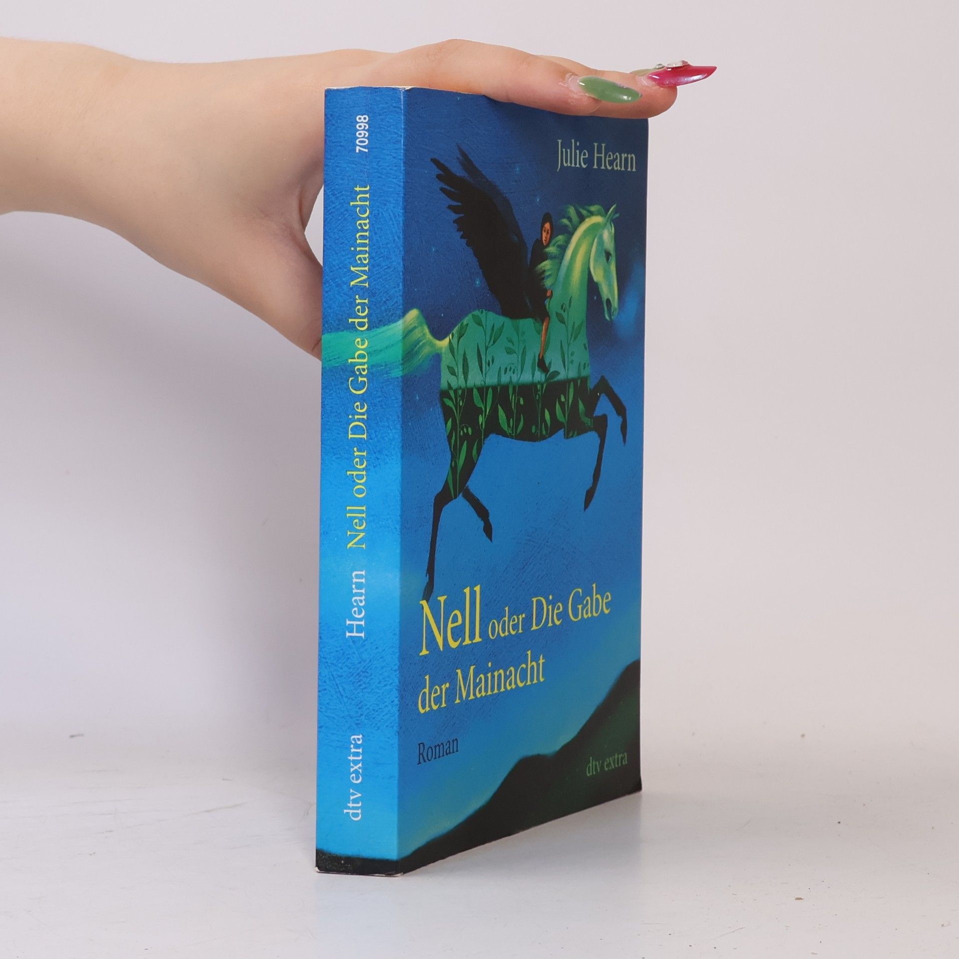 Julie Hearn Nell oder die Gabe der Mainacht