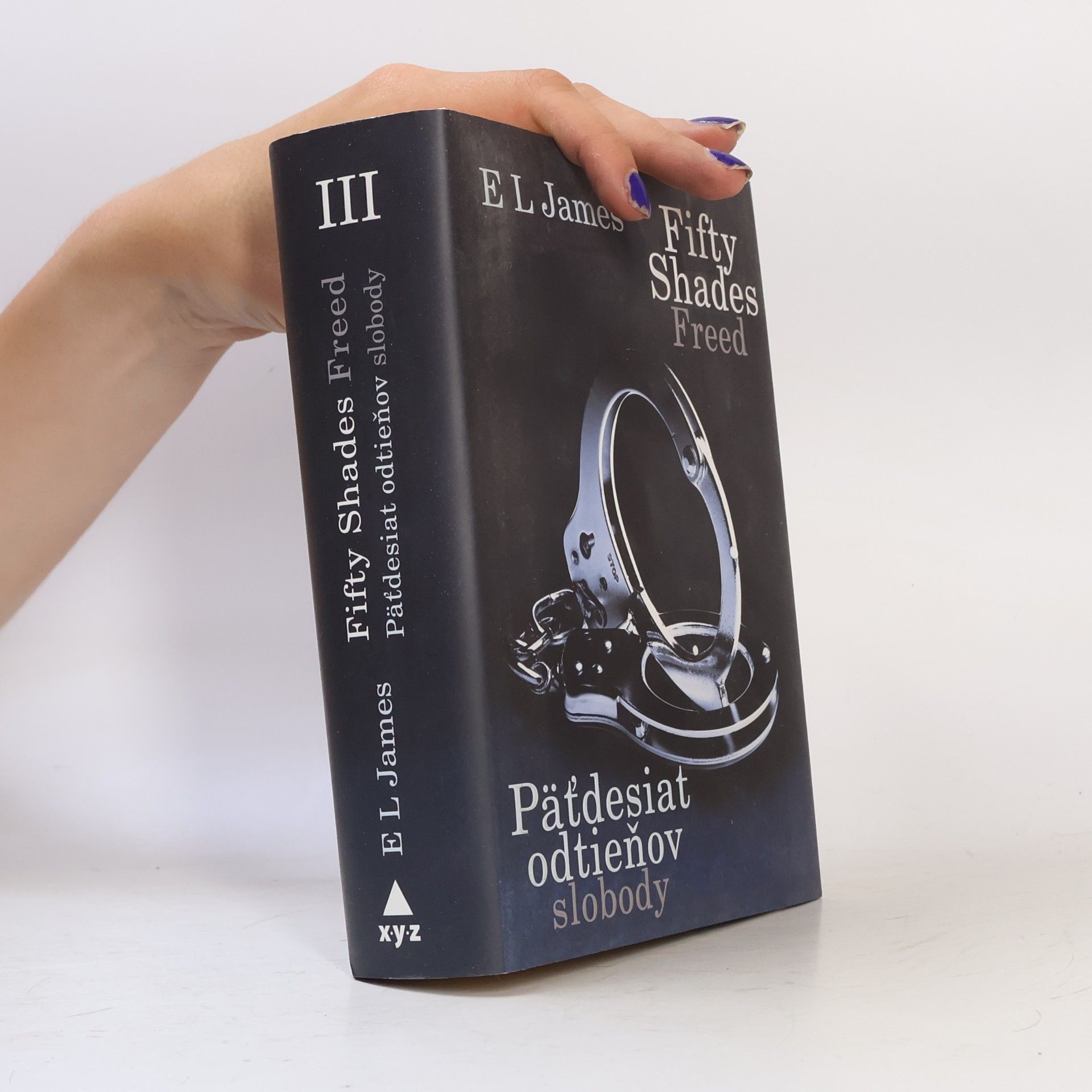 E. L. James Päťdesiat odtieňov slobody