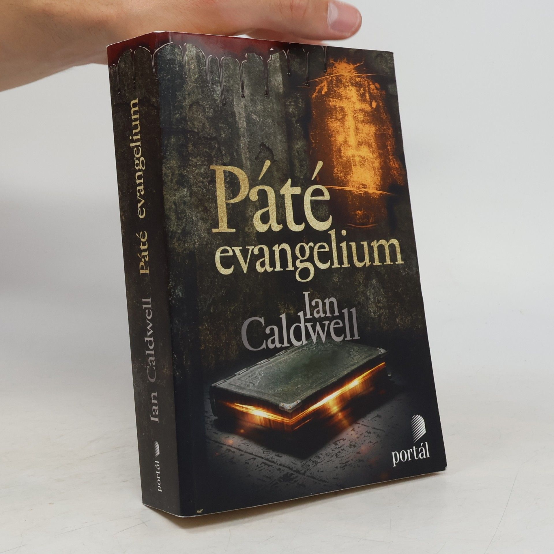 Ian Caldwell Páté evangelium