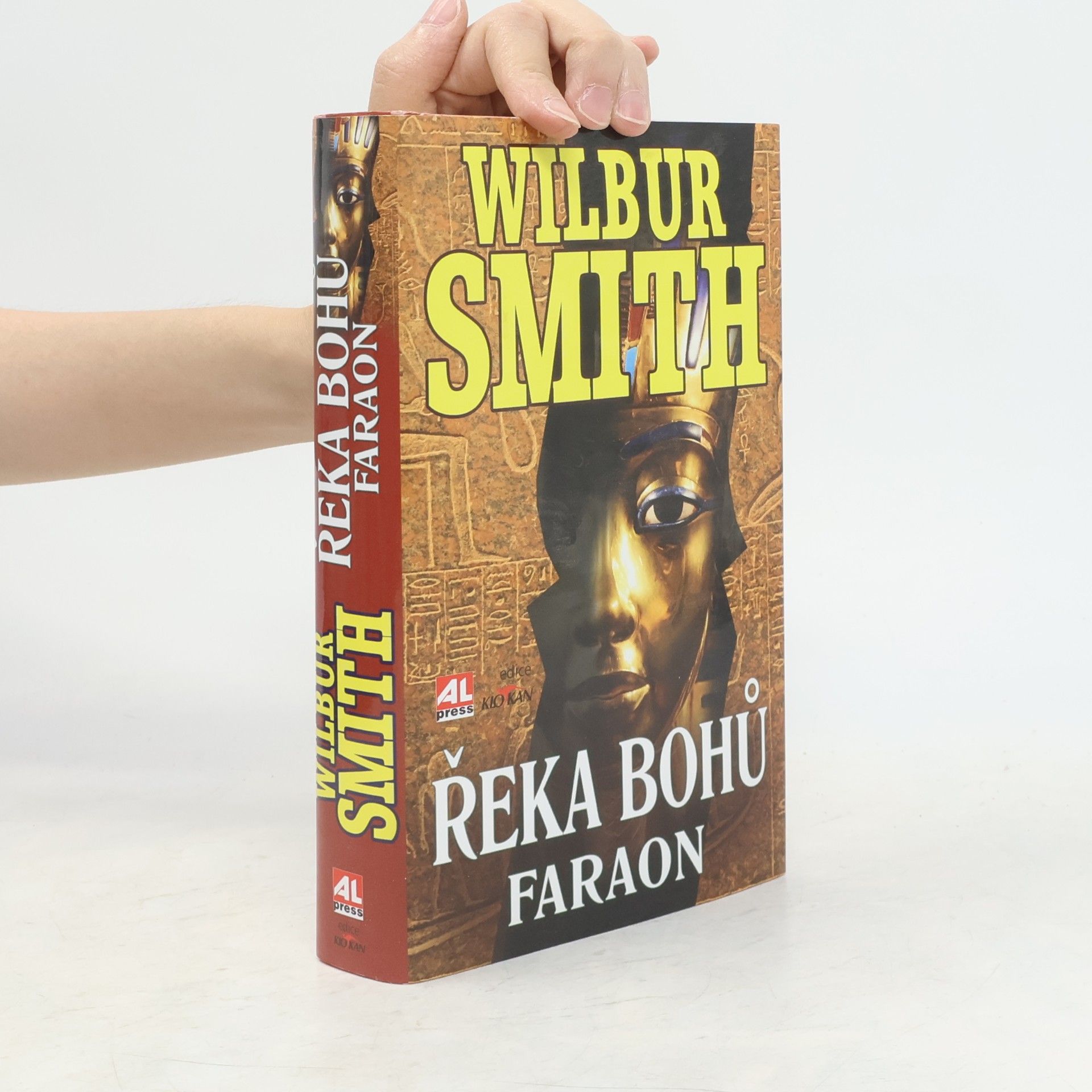 Wilbur Smith Řeka bohů 6. Faraon