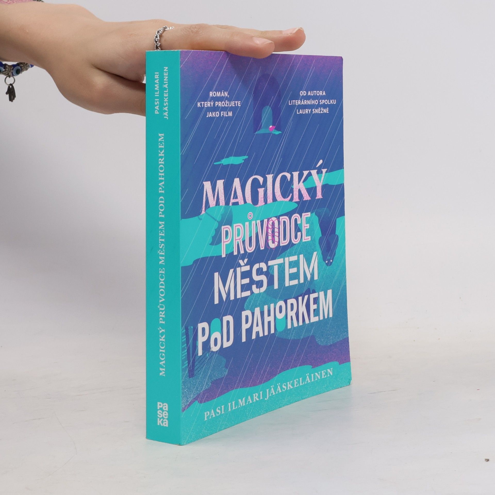 Pasi Ilmari Jääskeläinen Magický průvodce městem pod pahorkem