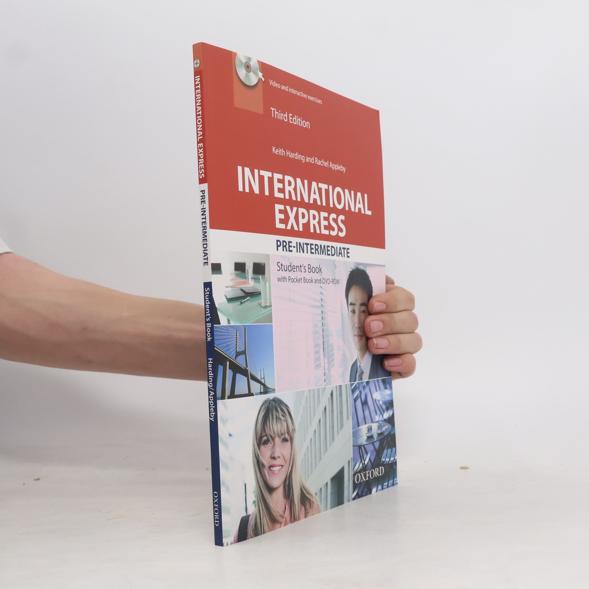 International express. Pre intermediate. Student's book with pocket book and DVD-ROM