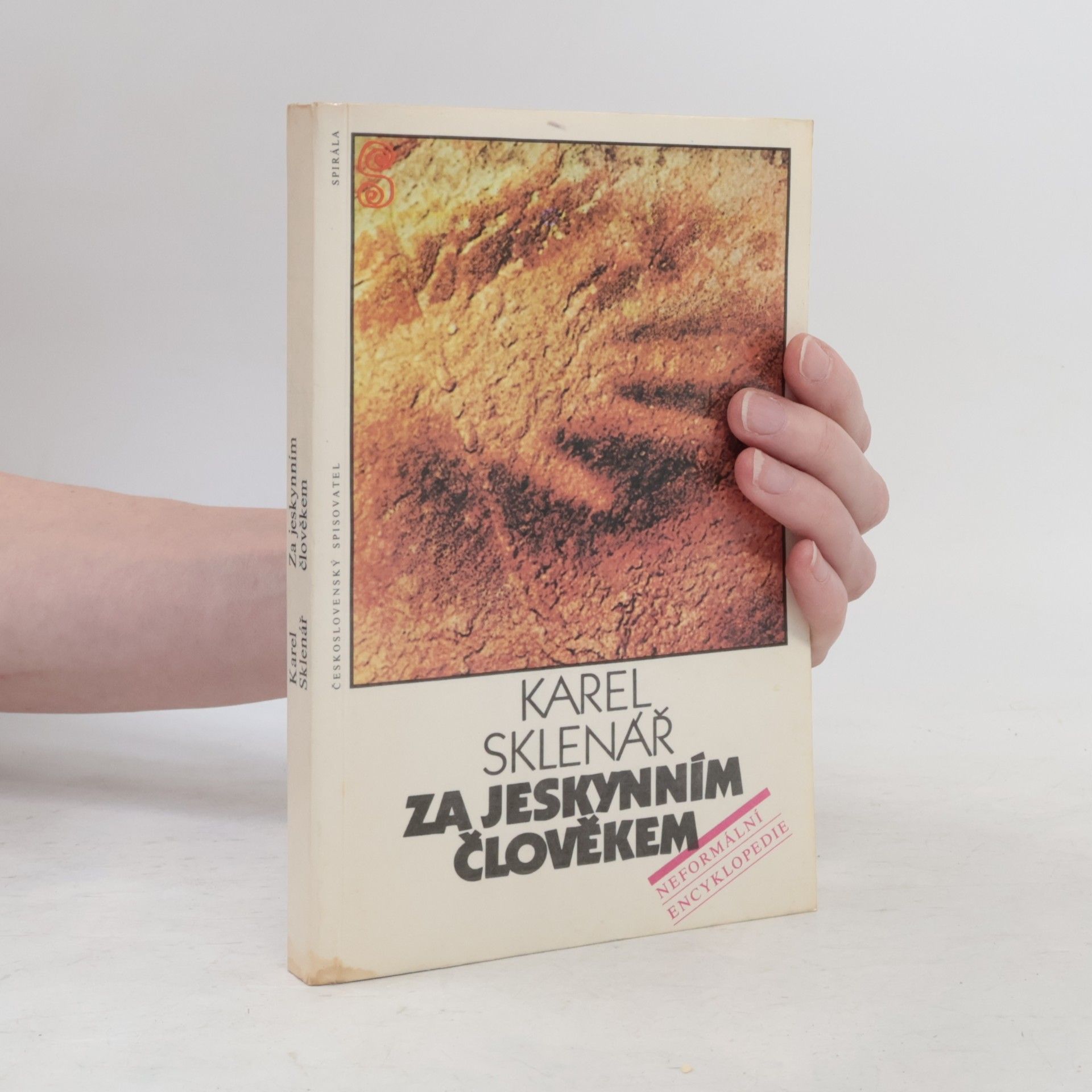 Karel Sklenář Za jeskynním člověkem