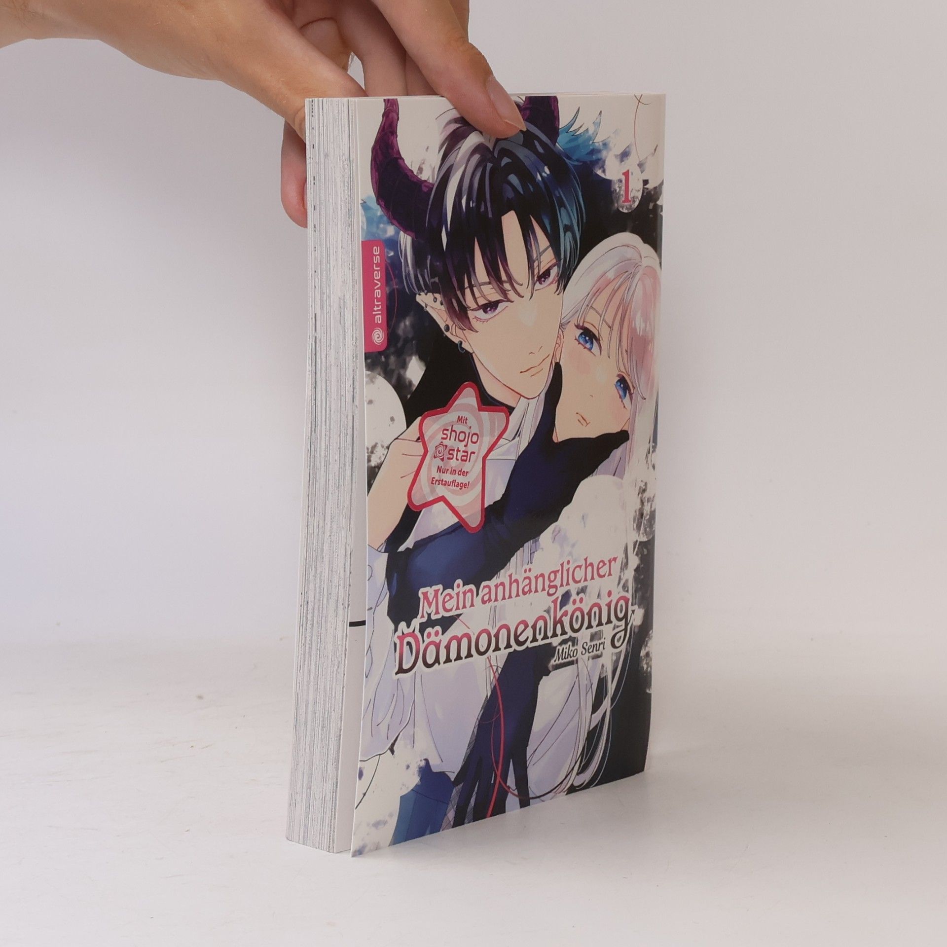 Miko Senri Mein anhänglicher Dämonenkönig 01