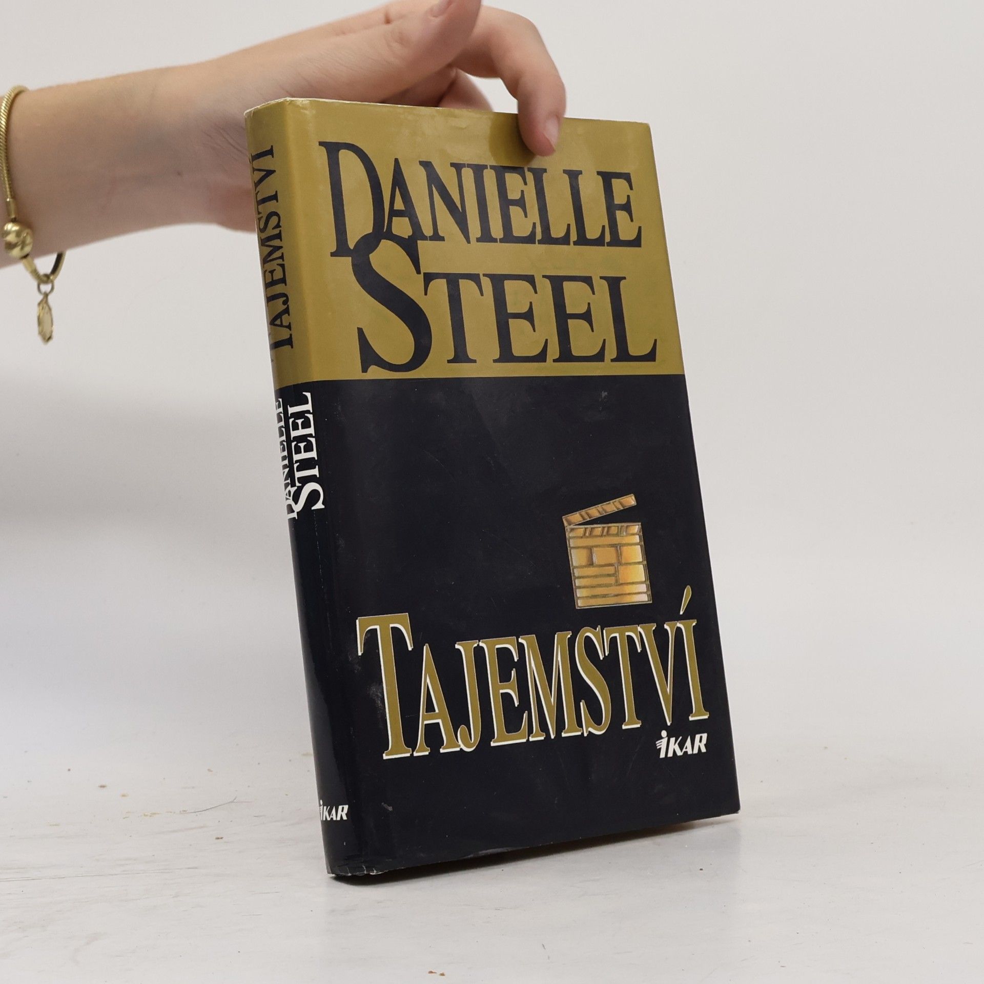 Danielle Steel Tajemství