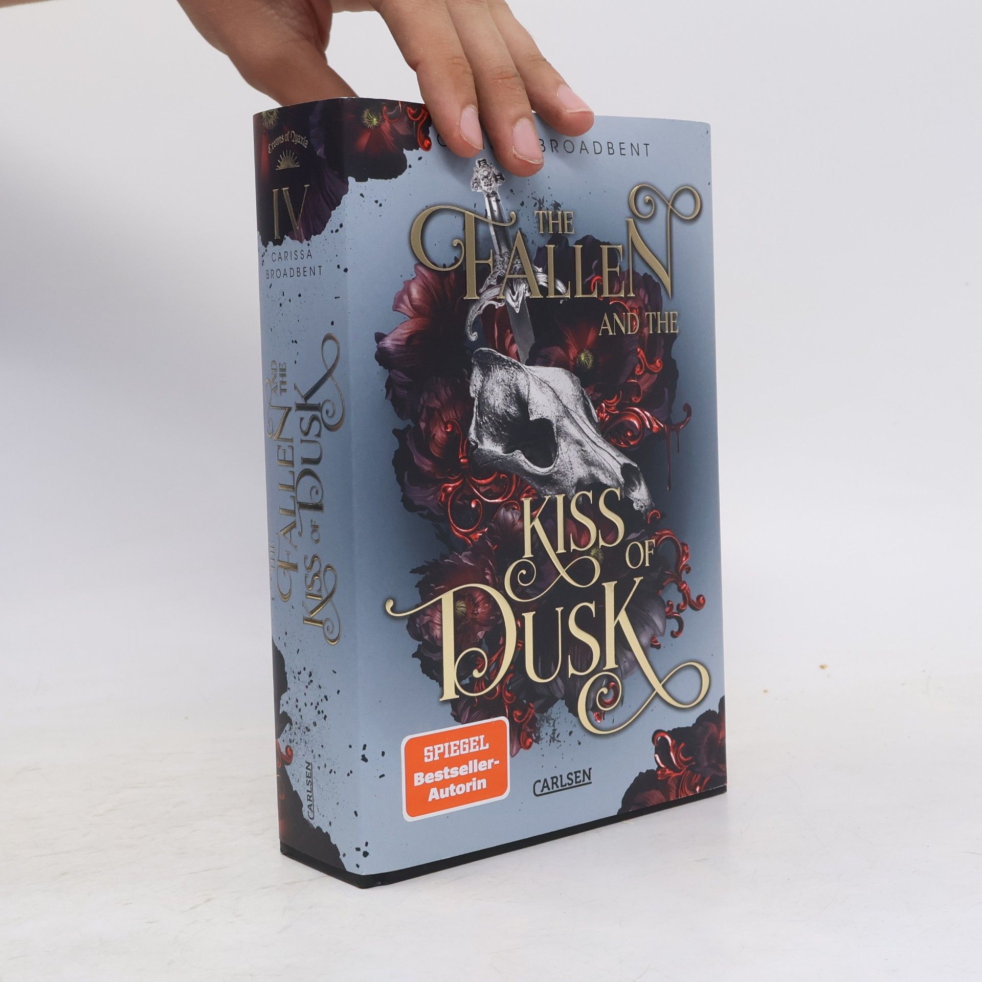 Carissa Broadbent The Fallen and the Kiss of Dusk