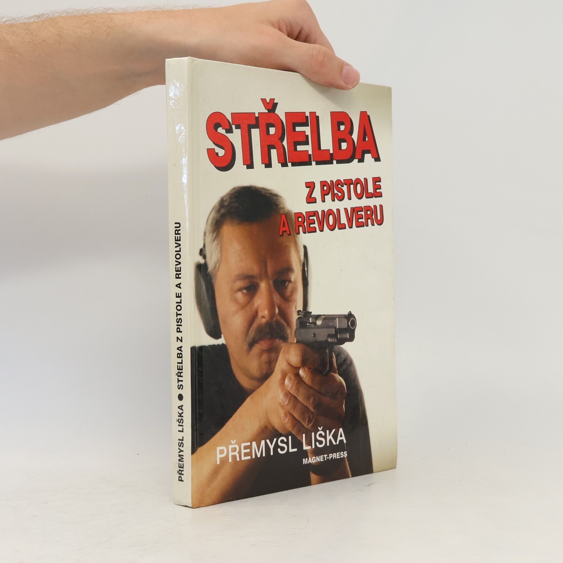 Střelba z pistole a revolveru