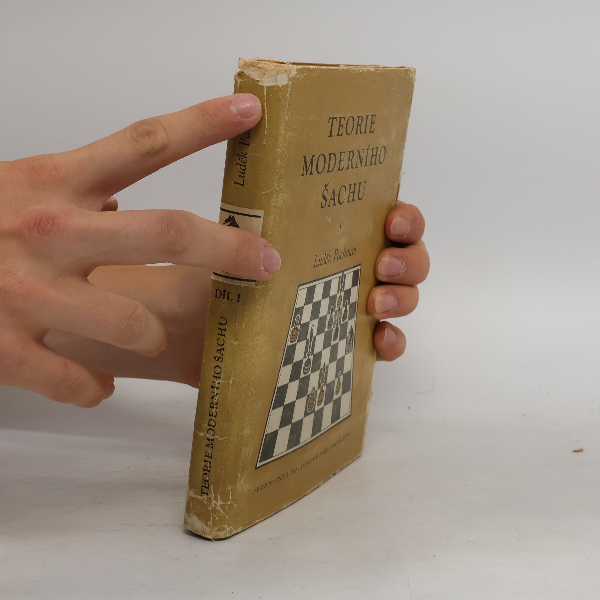 Luděk Pachman Theorie moderního šachu. Díl 1., Otevřené hry