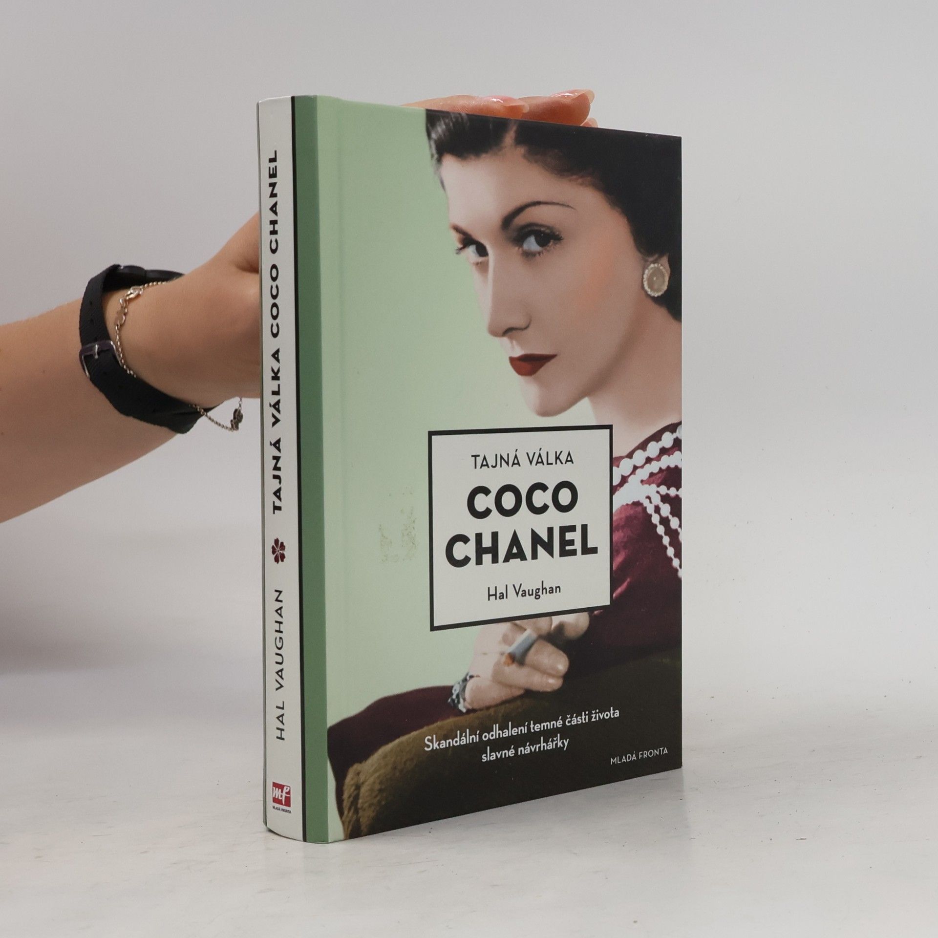 Tajná válka Coco Chanel