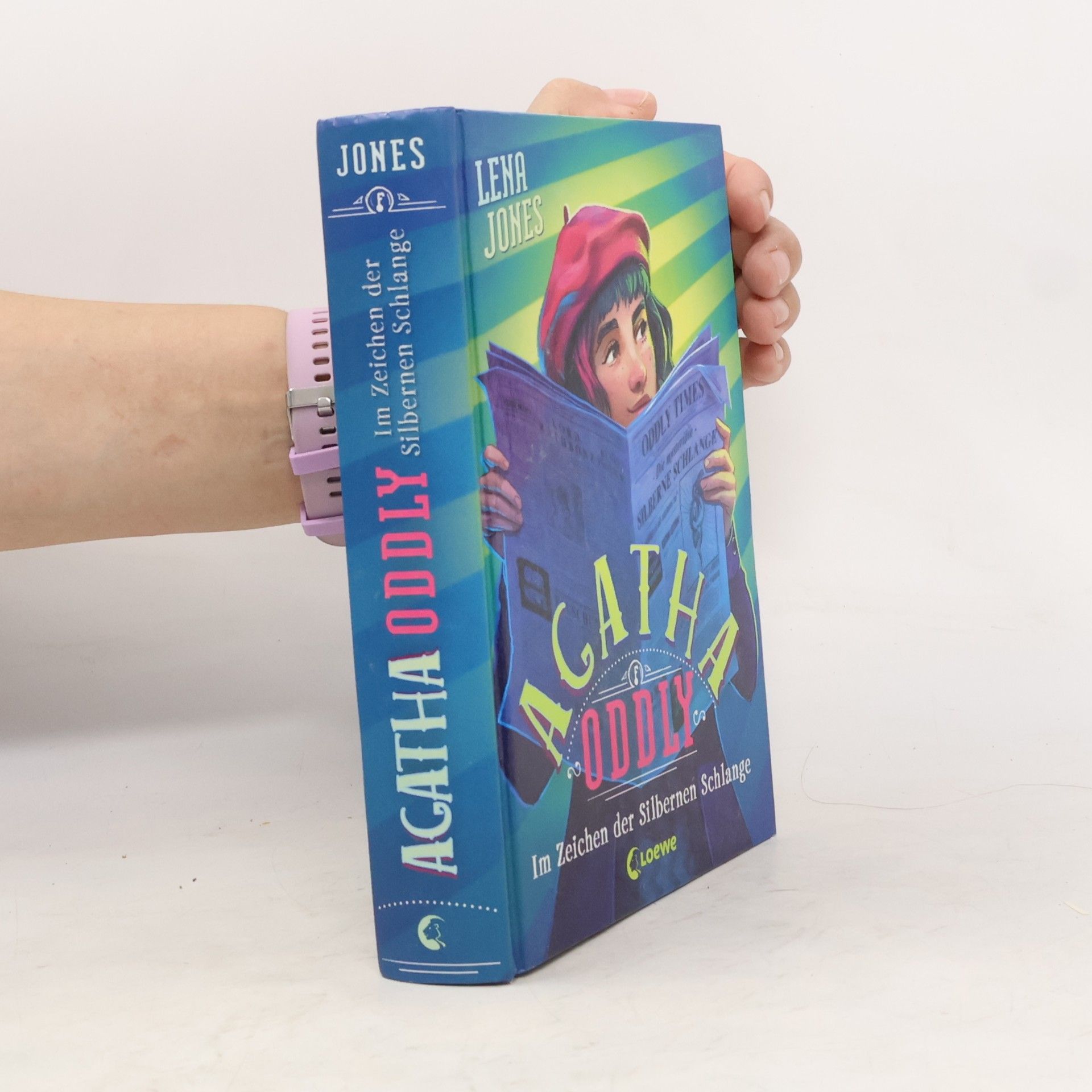 Lena Jones Agatha Oddly. Im Zeichen der Silbernen Schlange