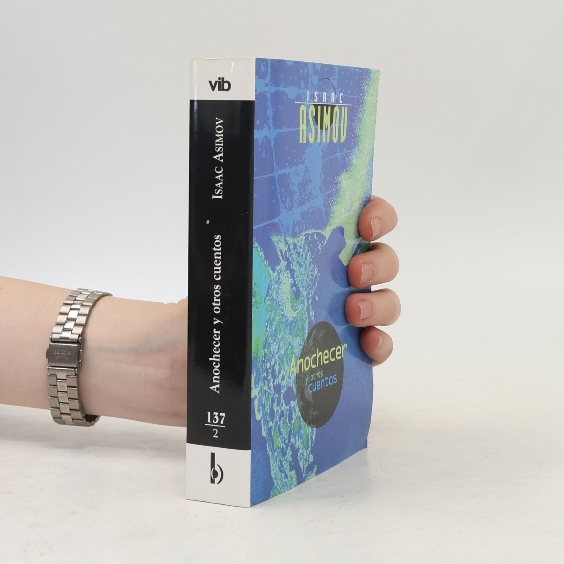 Isaac Asimov Anochecer y otros cuentos