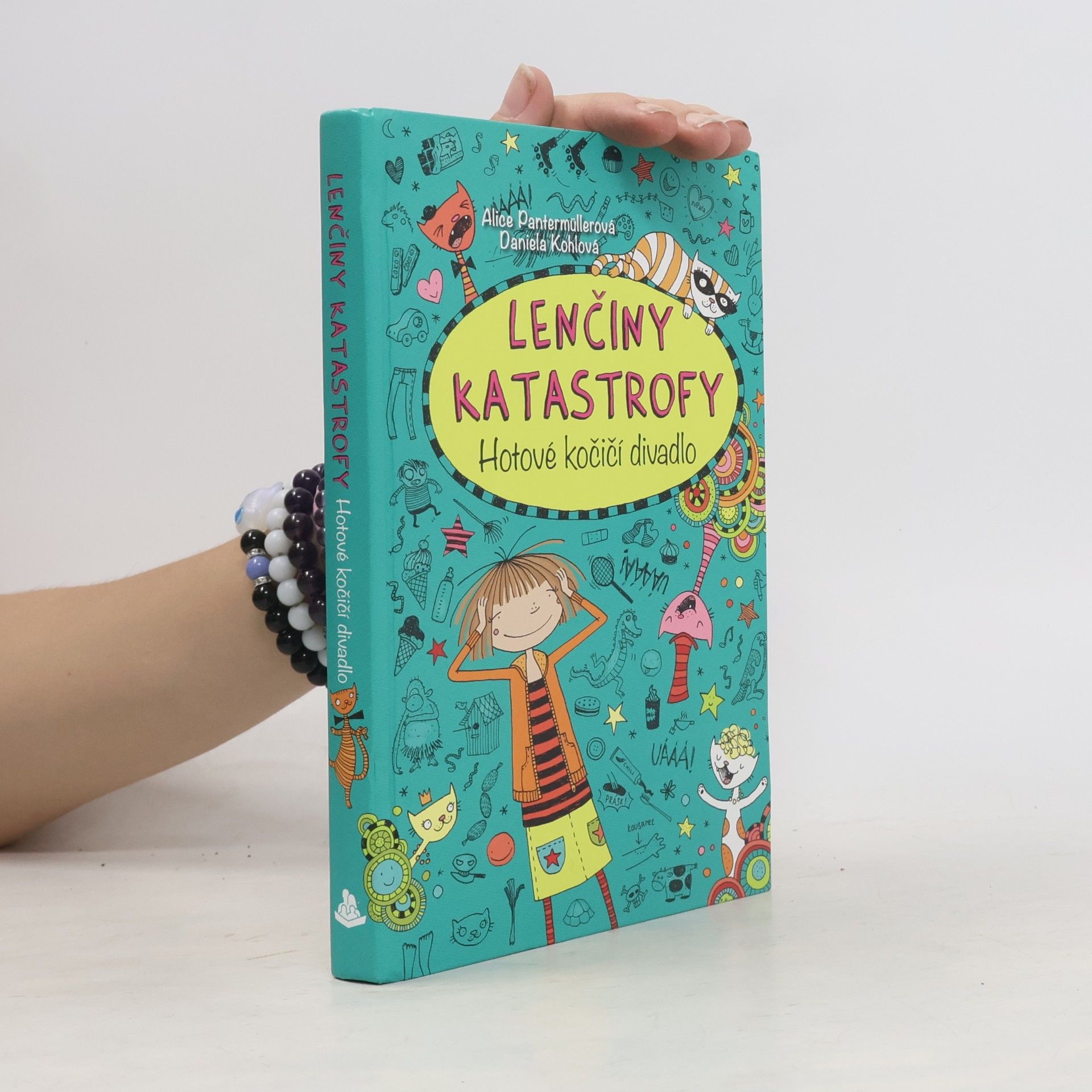 Alice Pantermüller Lenčiny katastrofy. Hotové kočičí divadlo