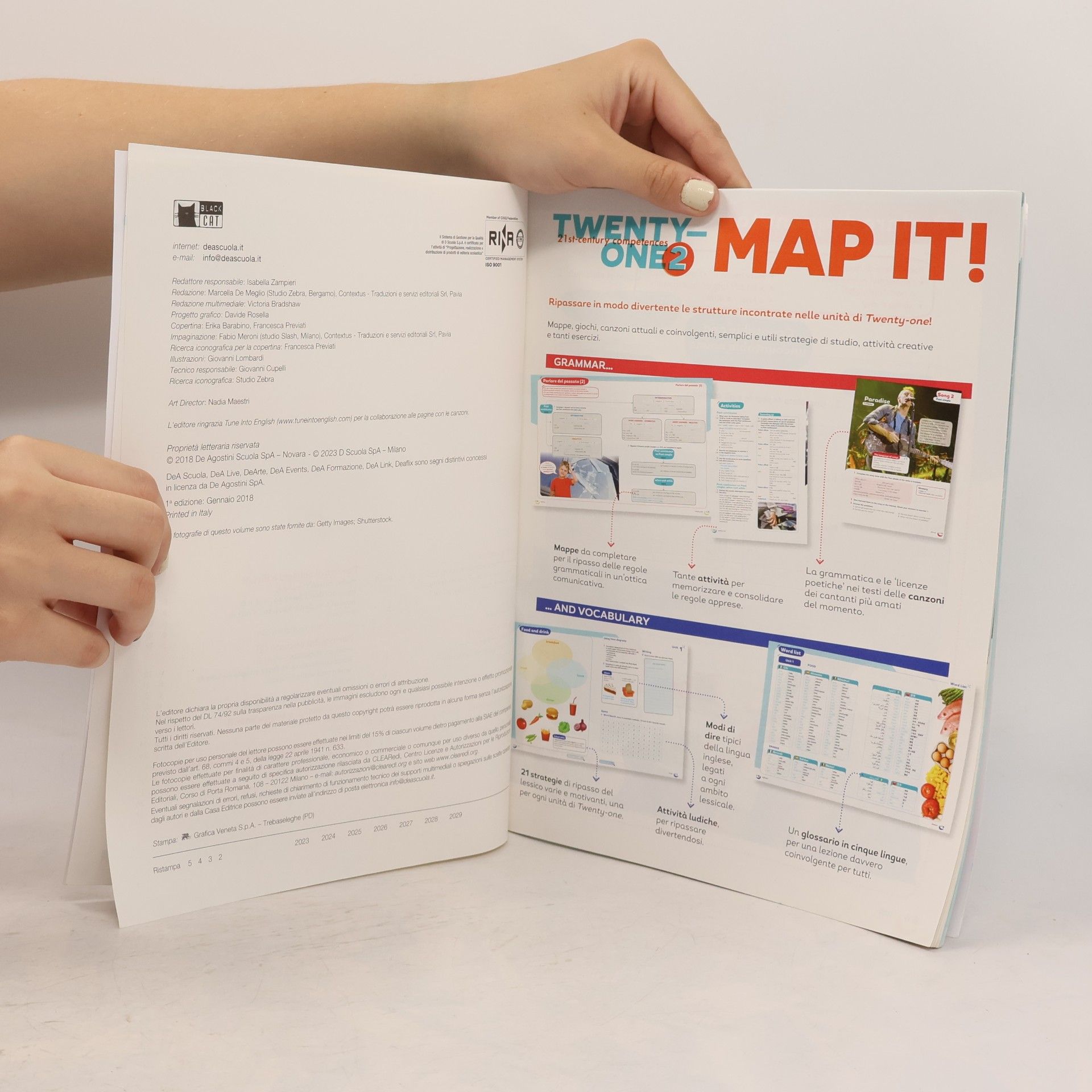 Collectif d'auteurs Twenty-One 2. Map It! Grammar & Songs