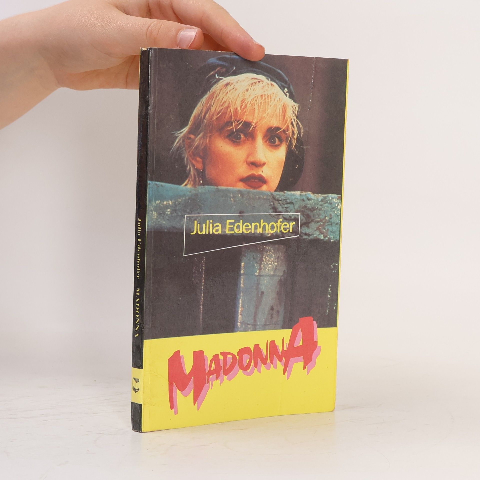 Julia Edenhofer Madonna