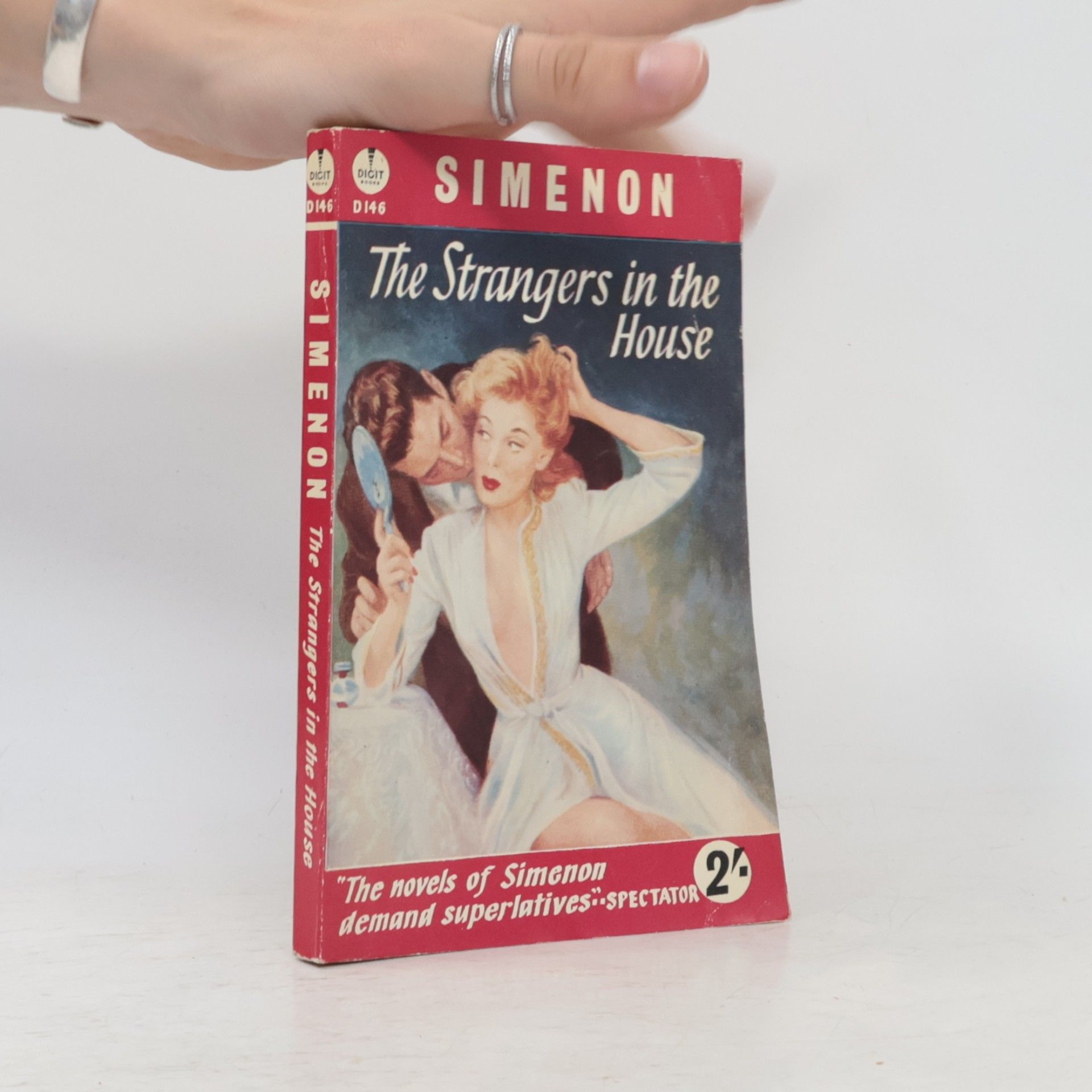 Georges Simenon The Strangers in the House