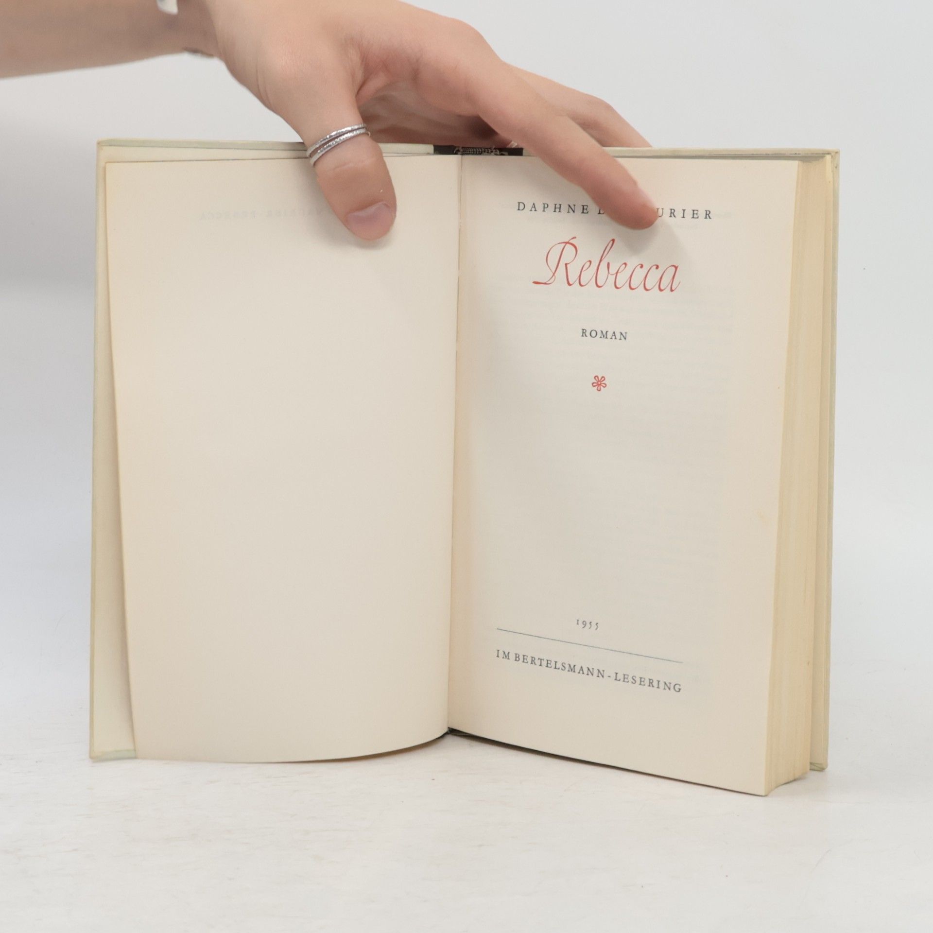 Daphne du Maurier Rebecca