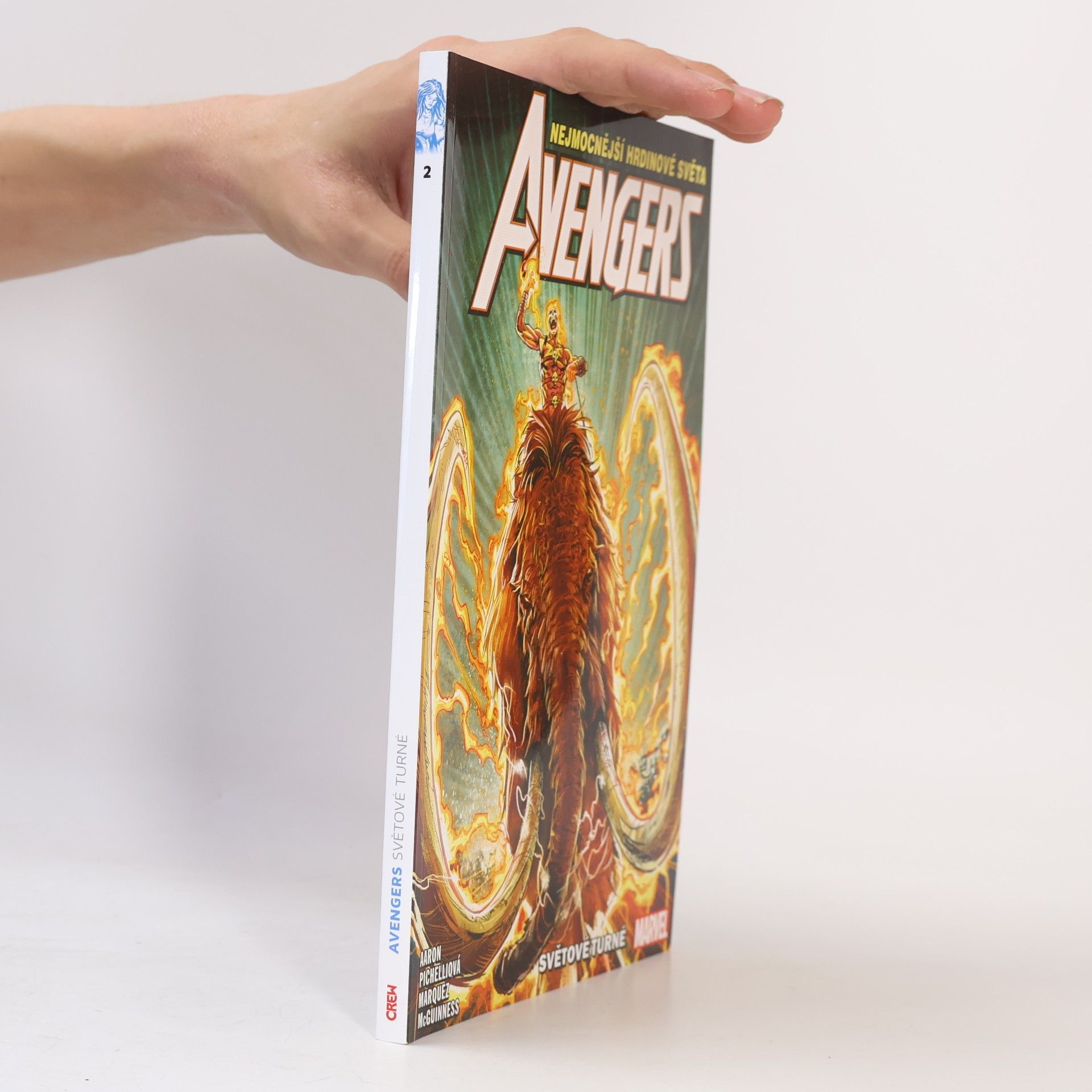Jason Aaron Avengers. Světové turné