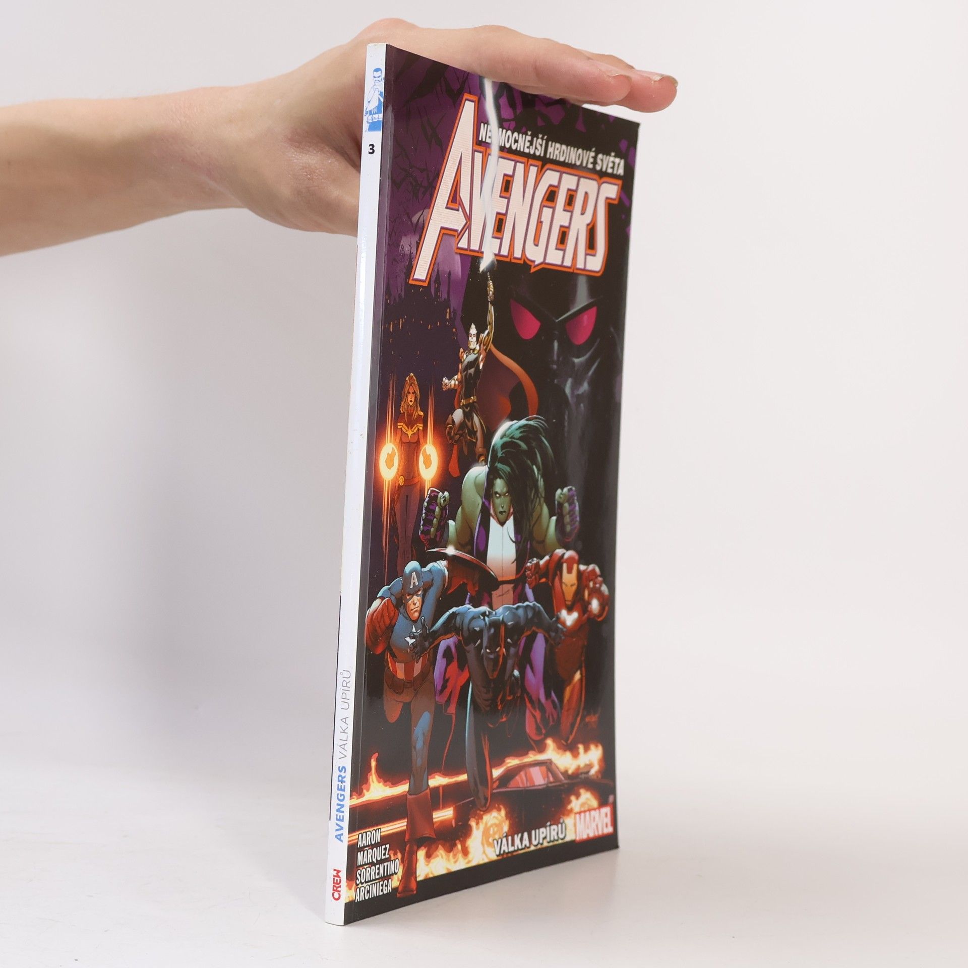 Jason Aaron Avengers: Válka upírů