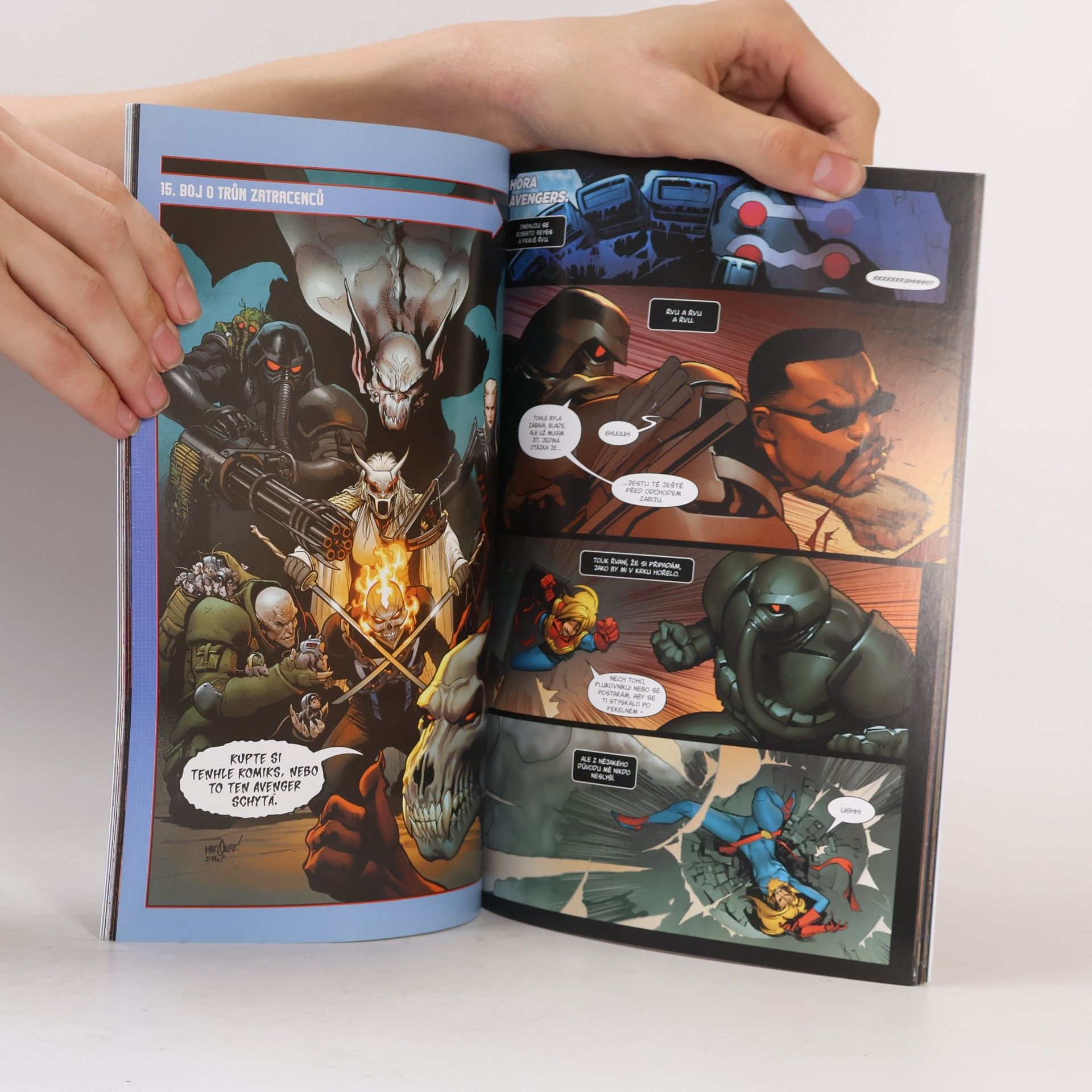 Jason Aaron Avengers: Válka upírů