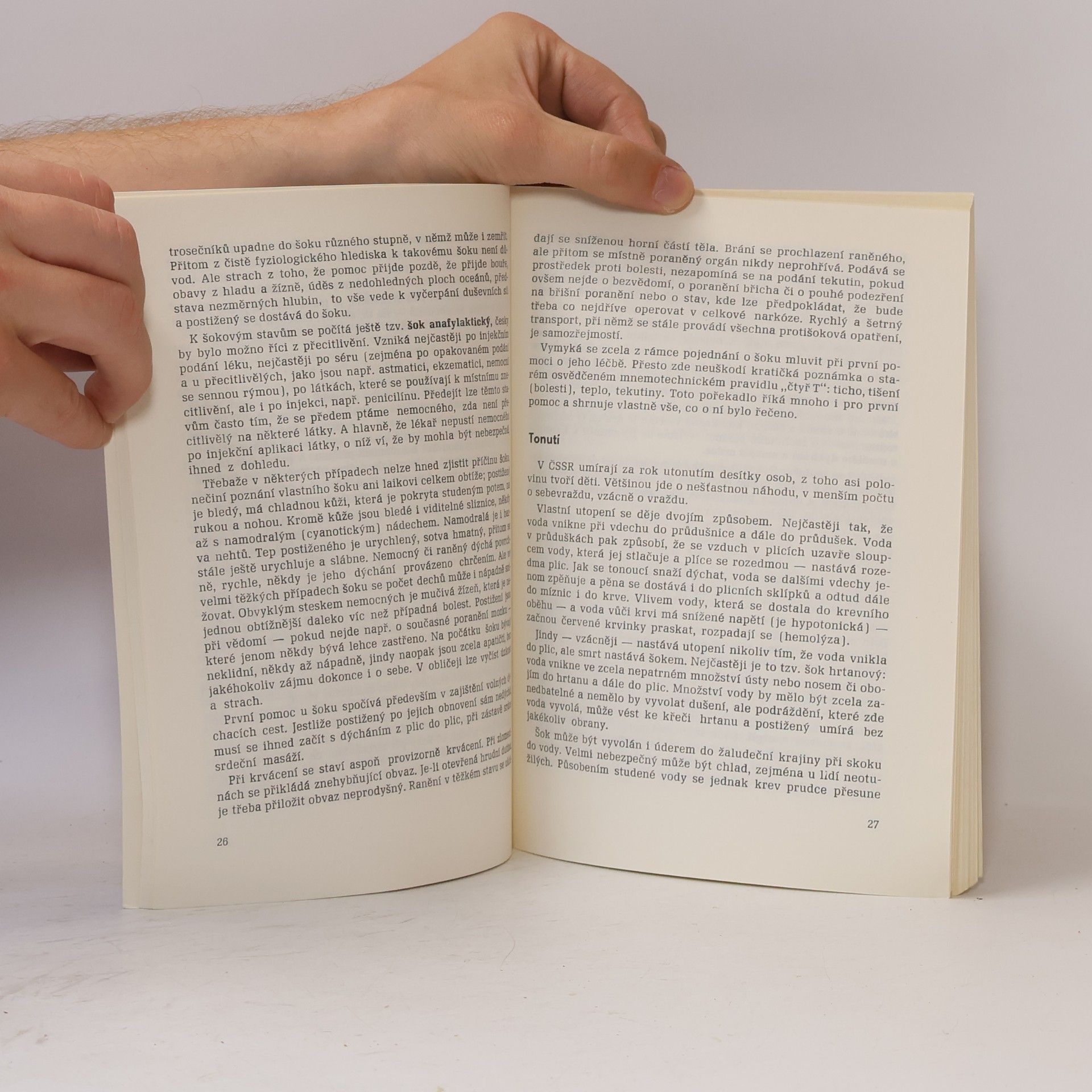 Autorenkollektiv První pomoc 155
