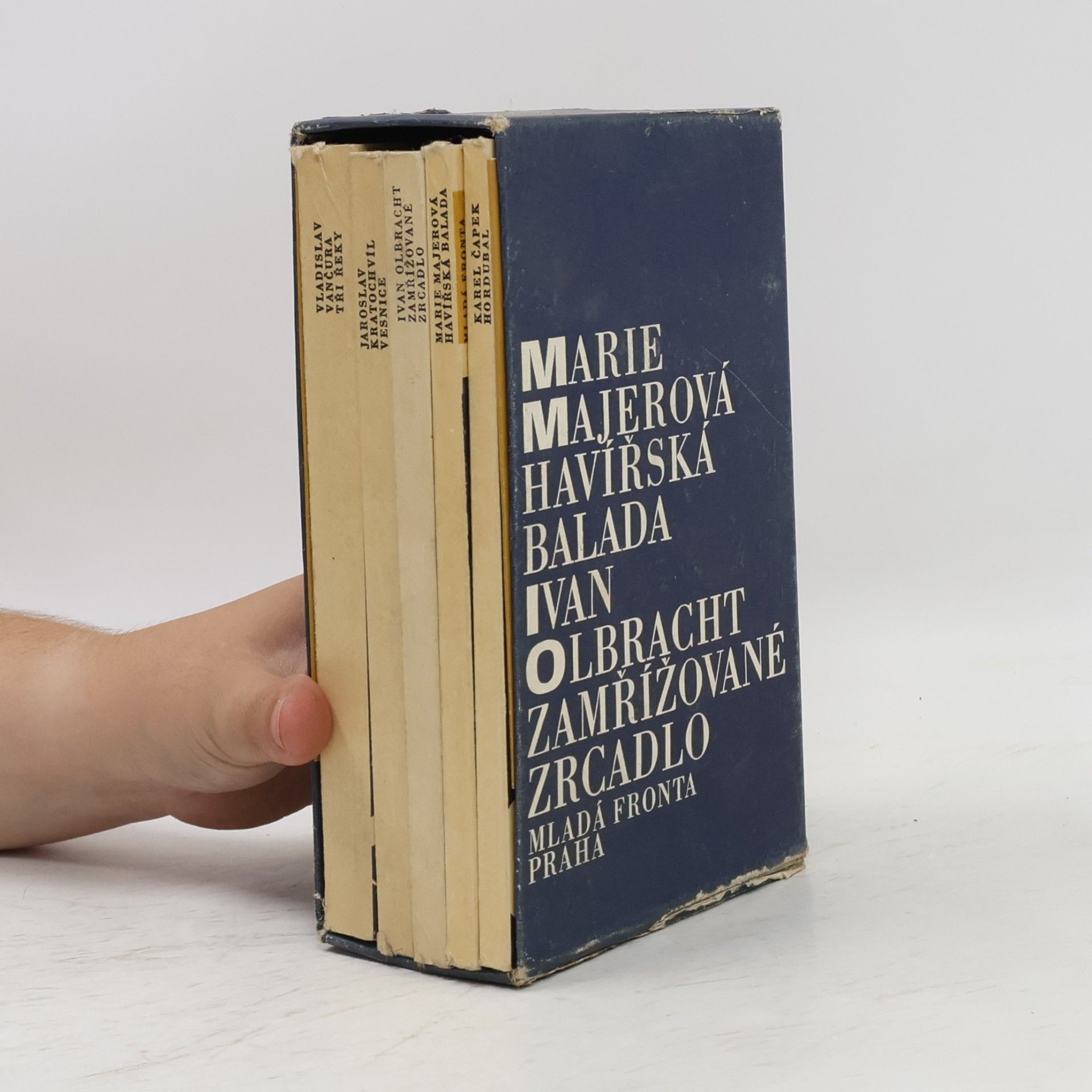 Karel Čapek Zlatá pečeť