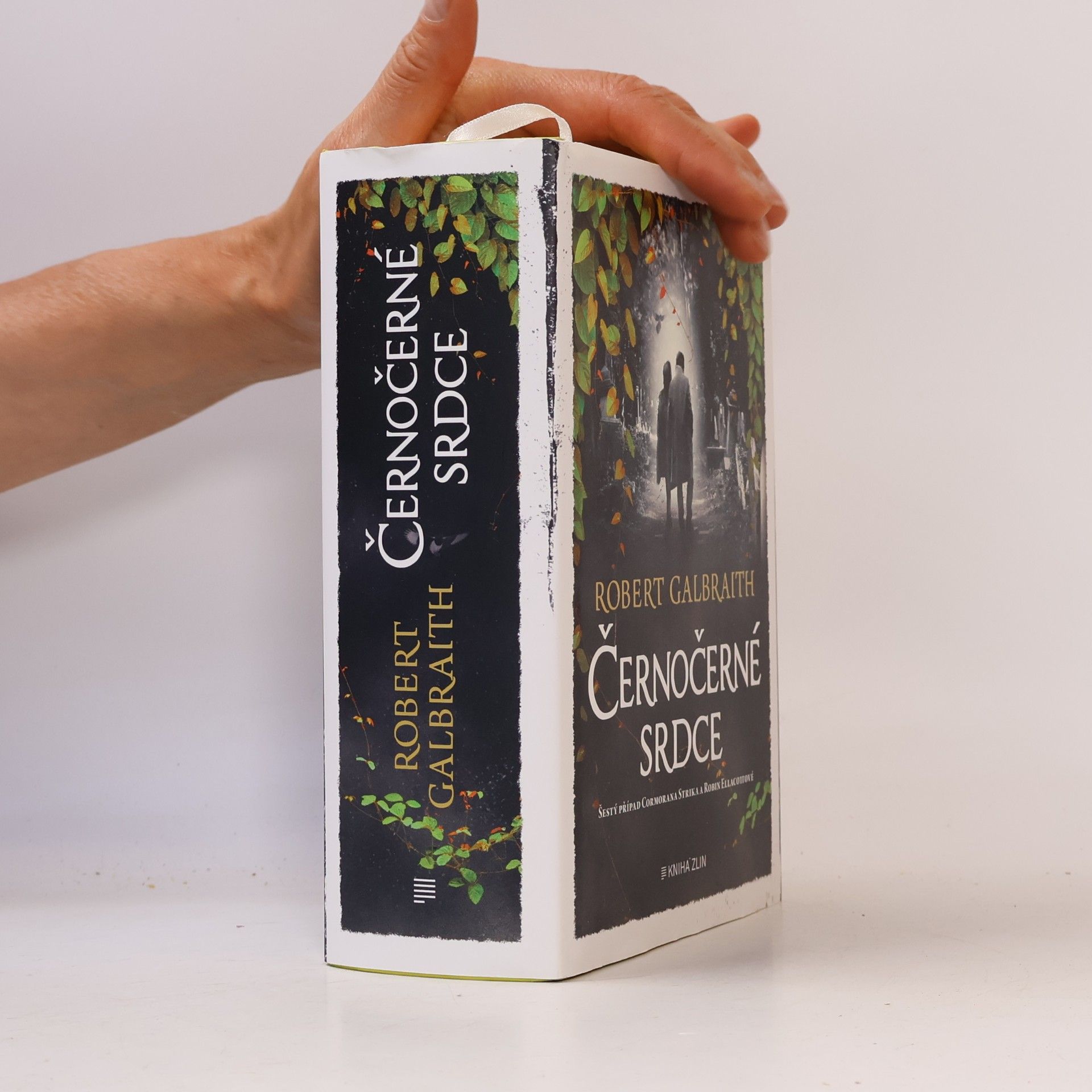 J. K. Rowling Černočerné srdce