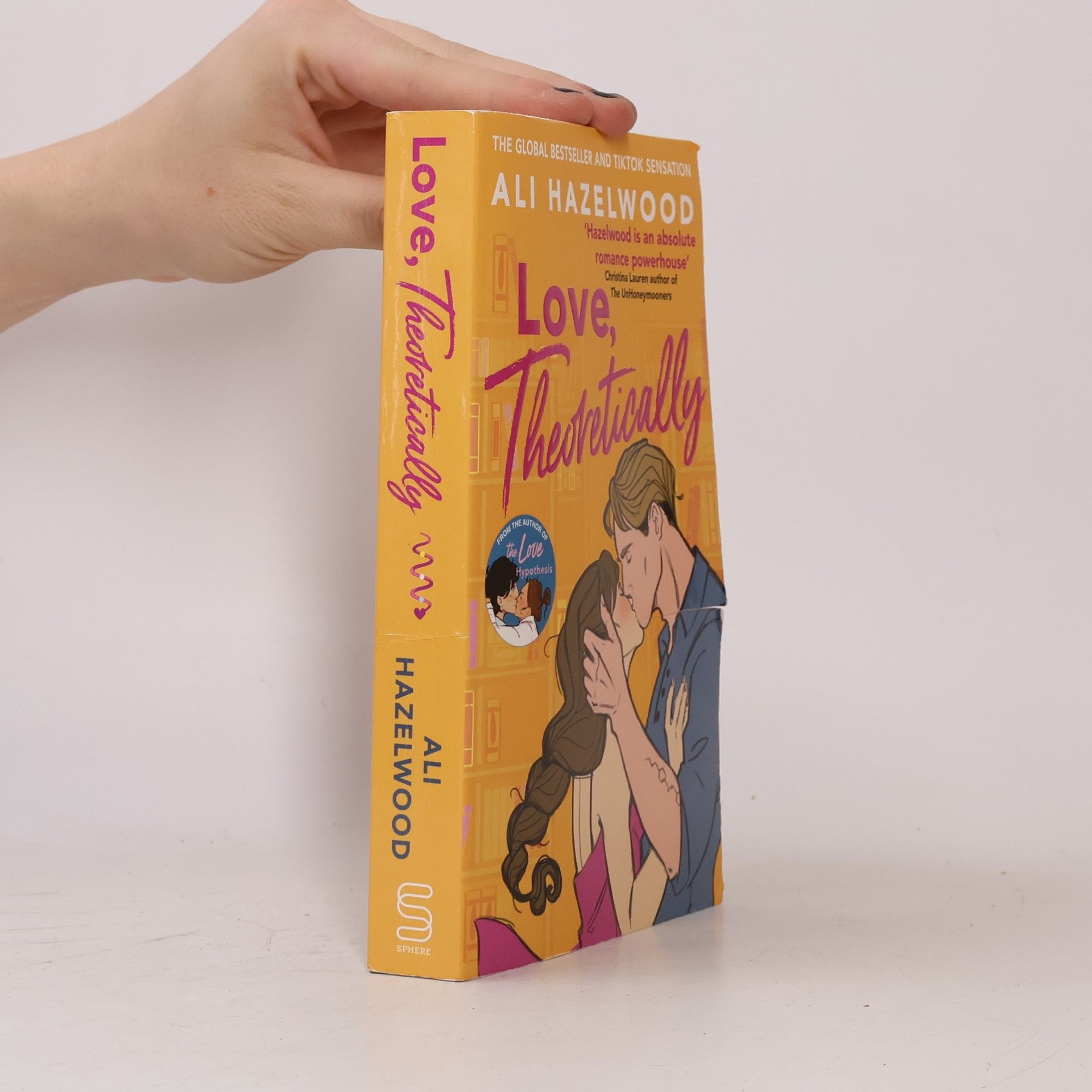 Ali Hazelwood Love, Theoretically