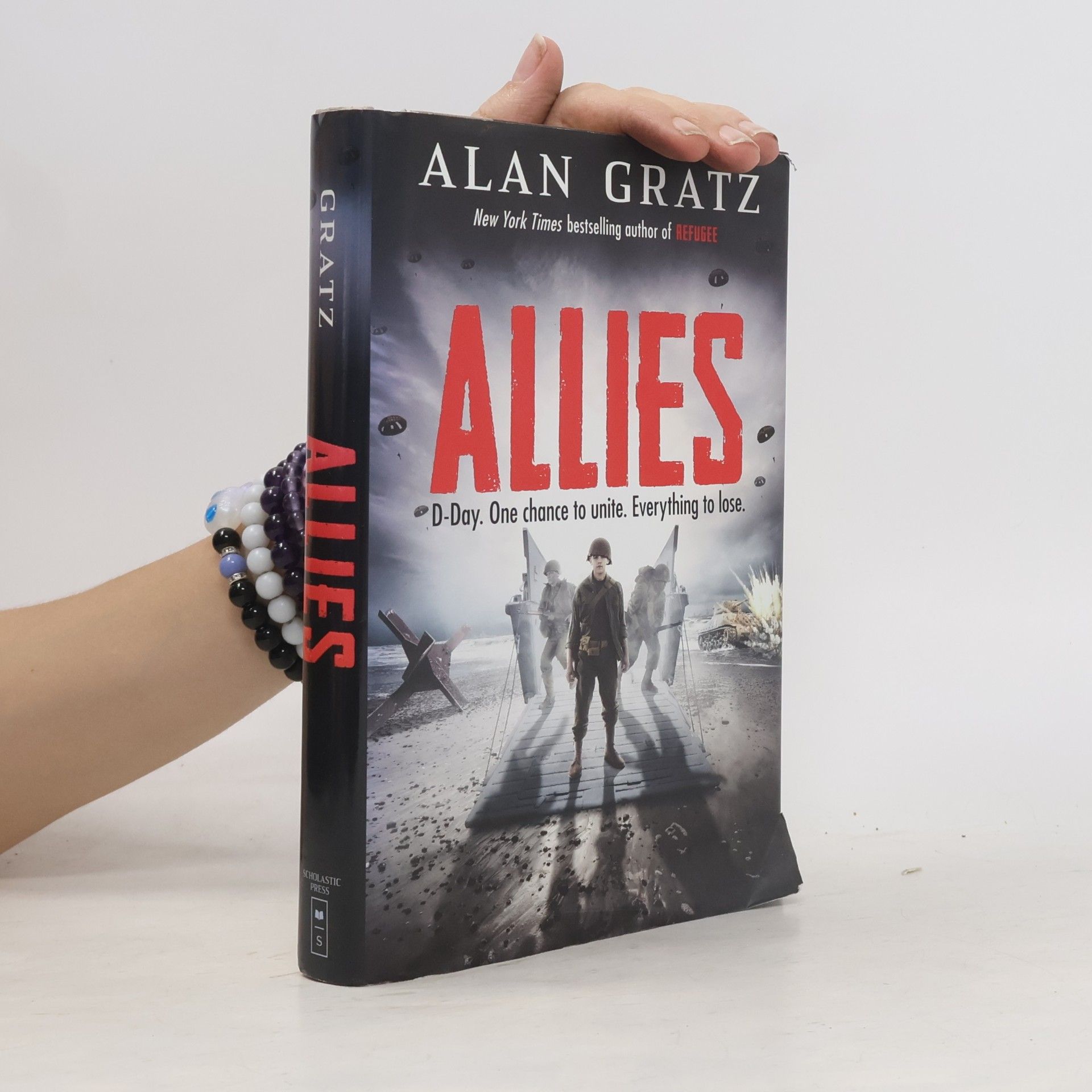 Alan Gratz Allies