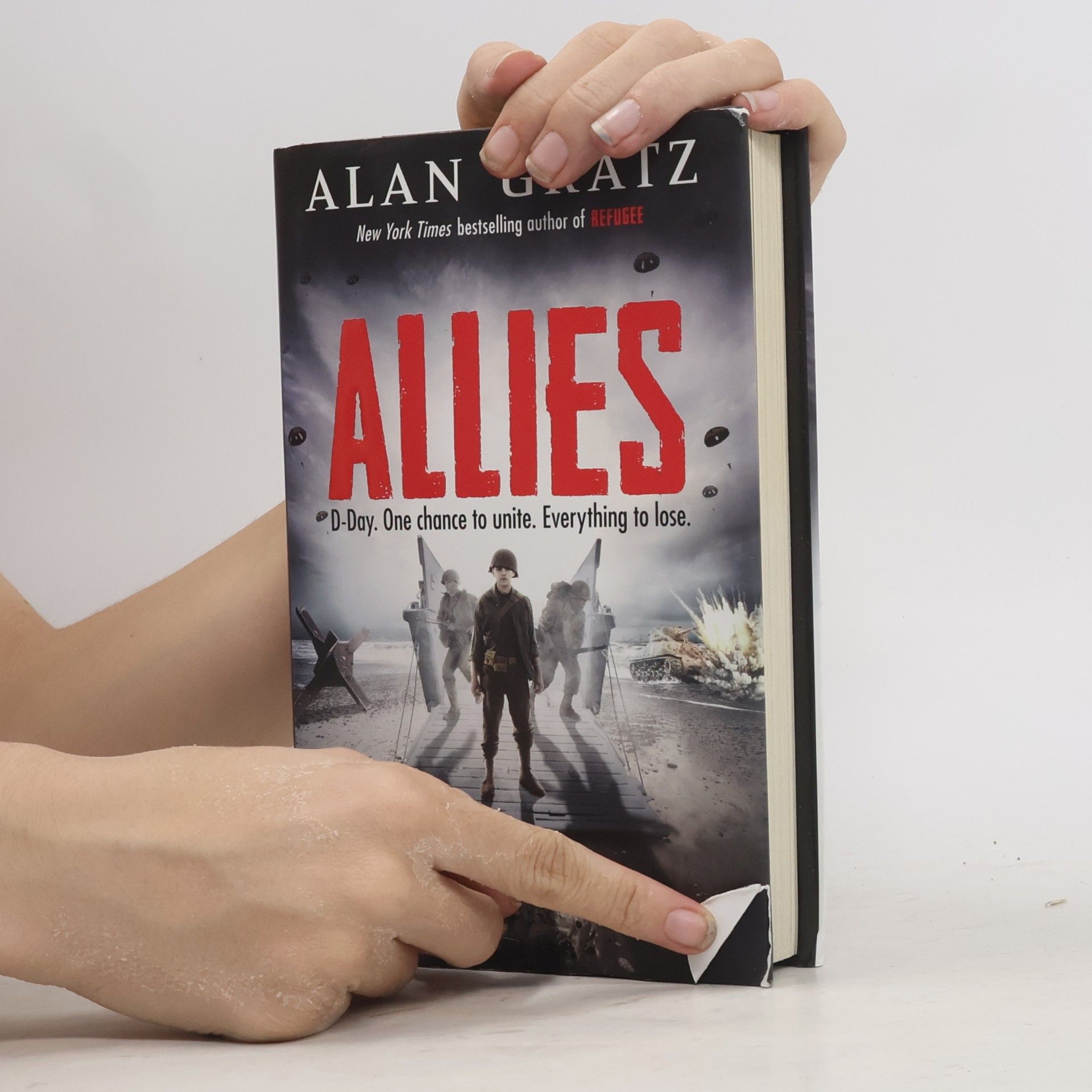 Alan Gratz Allies