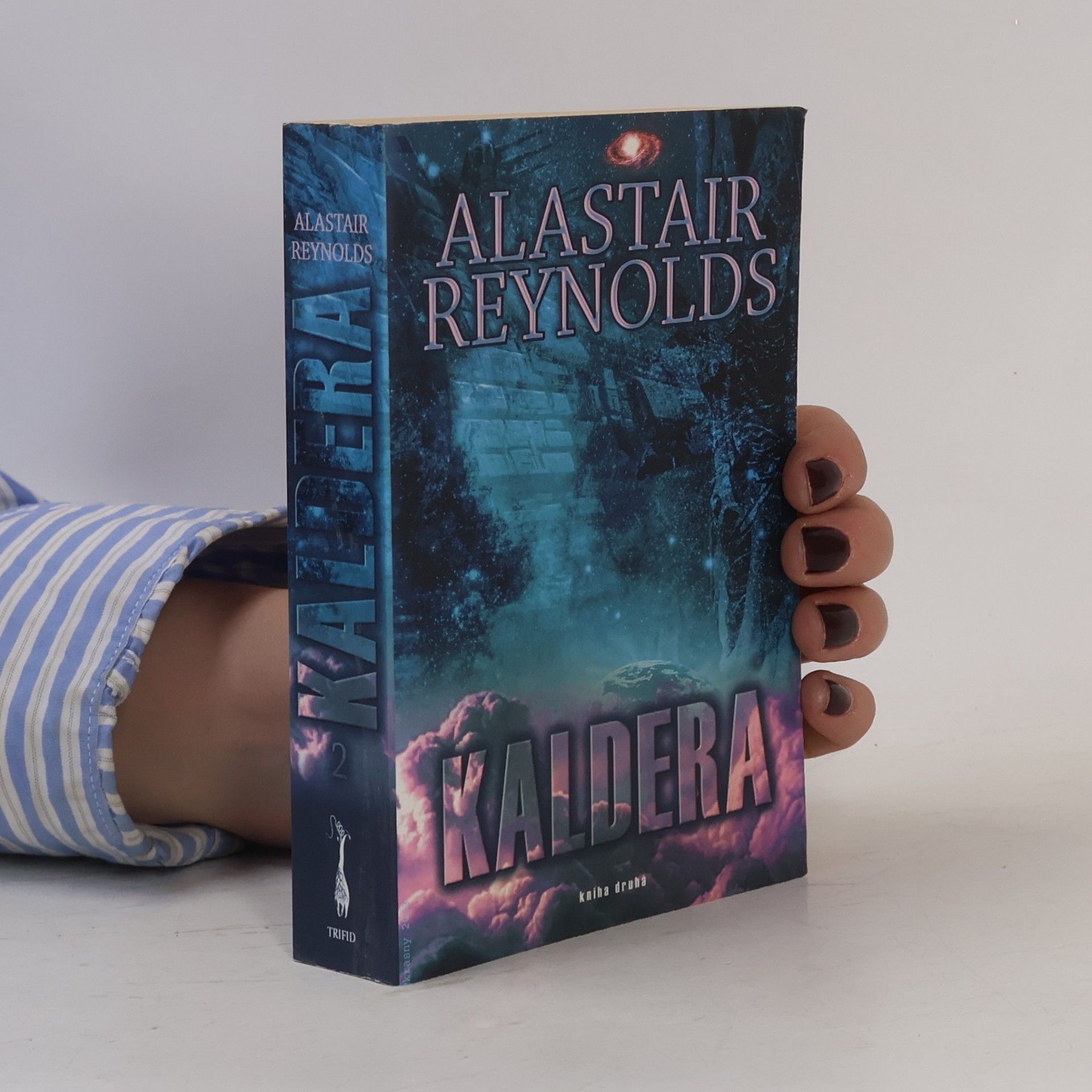Alastair Reynolds Kaldera. Kniha druhá