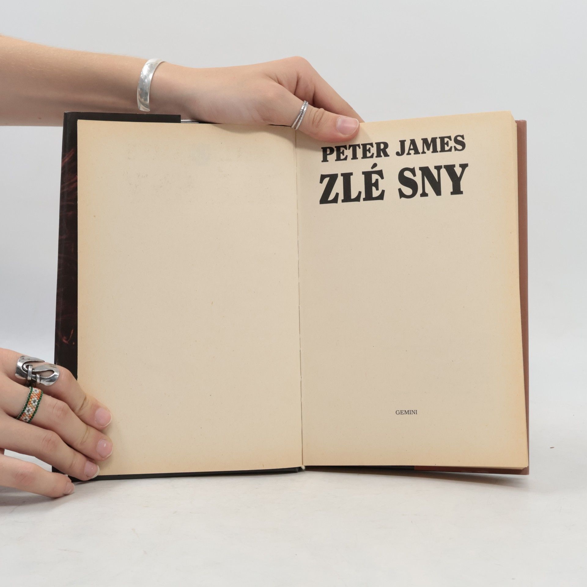 Peter James Zlé sny