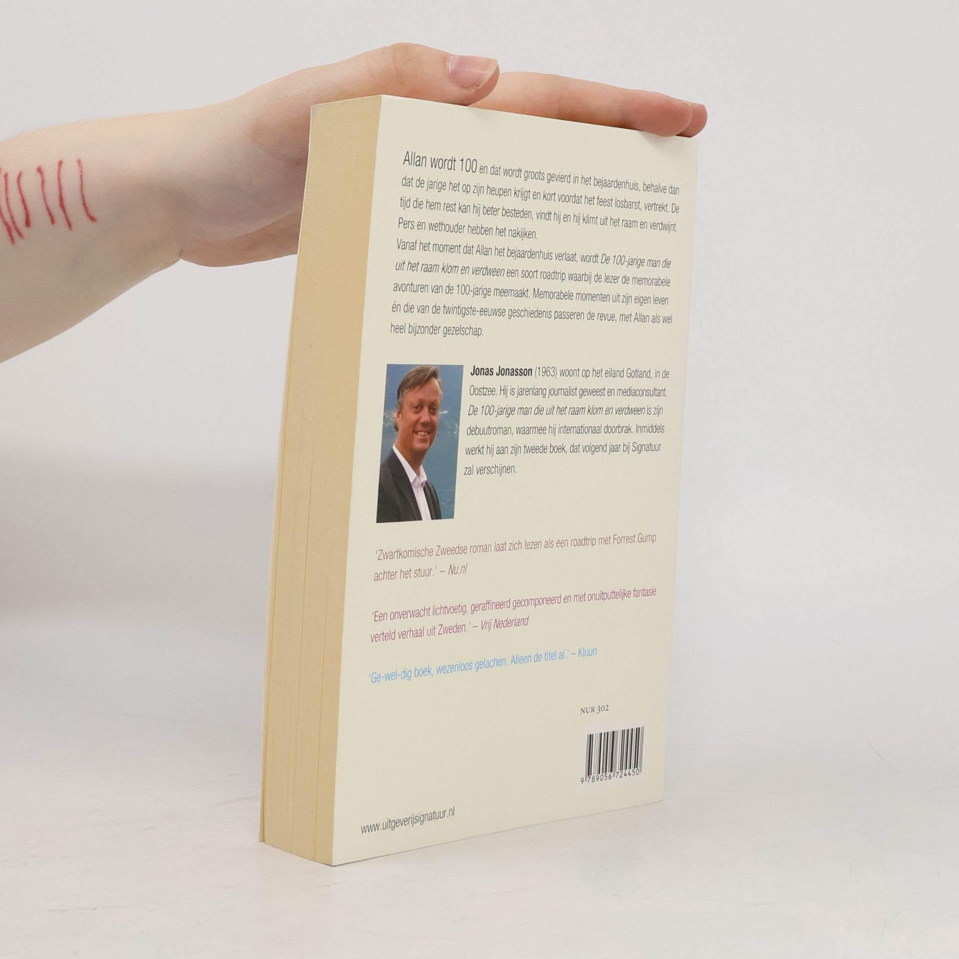 Jonas Jonasson De 100-jarige man die uit het raam klom en verdween
