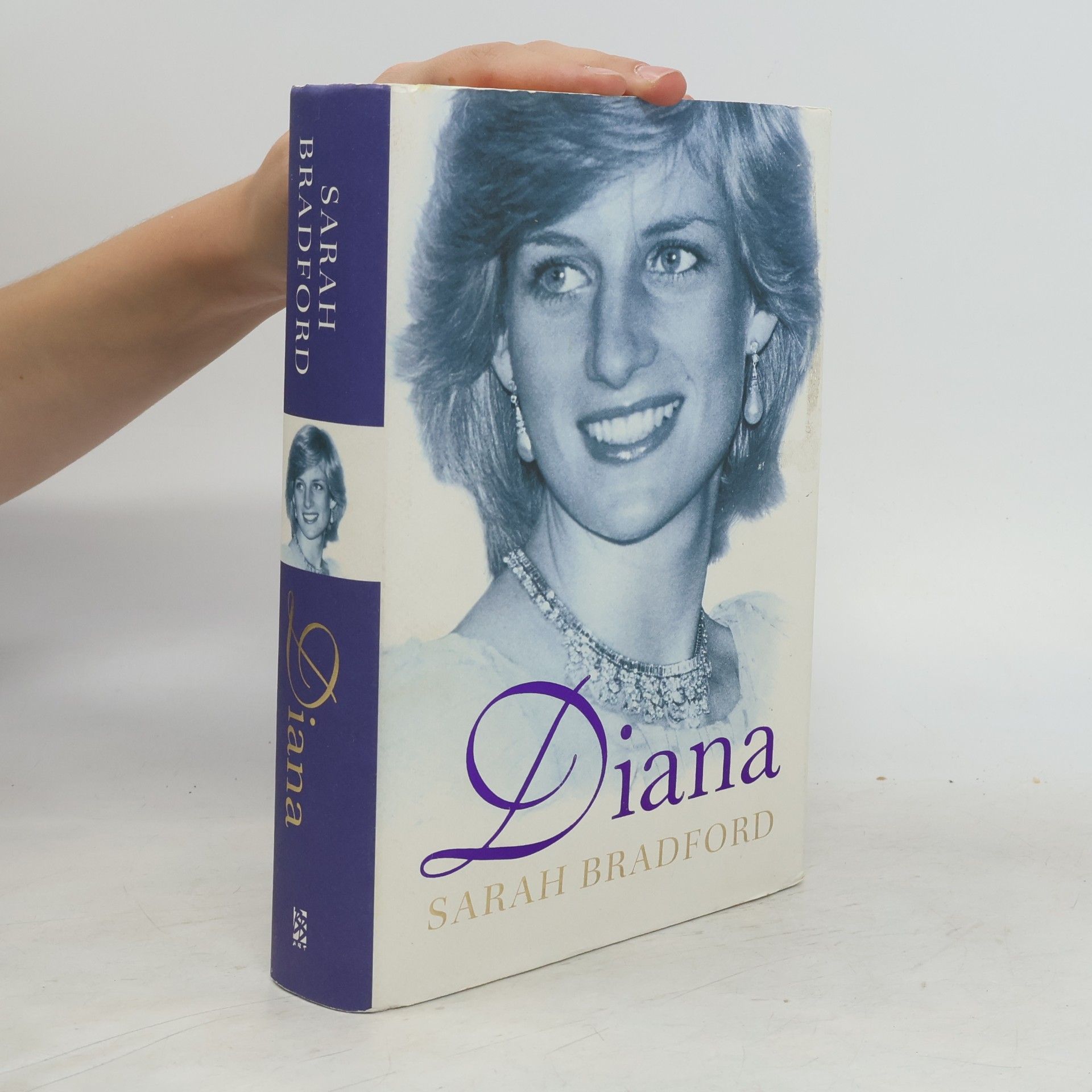 Sarah Bradford Diana